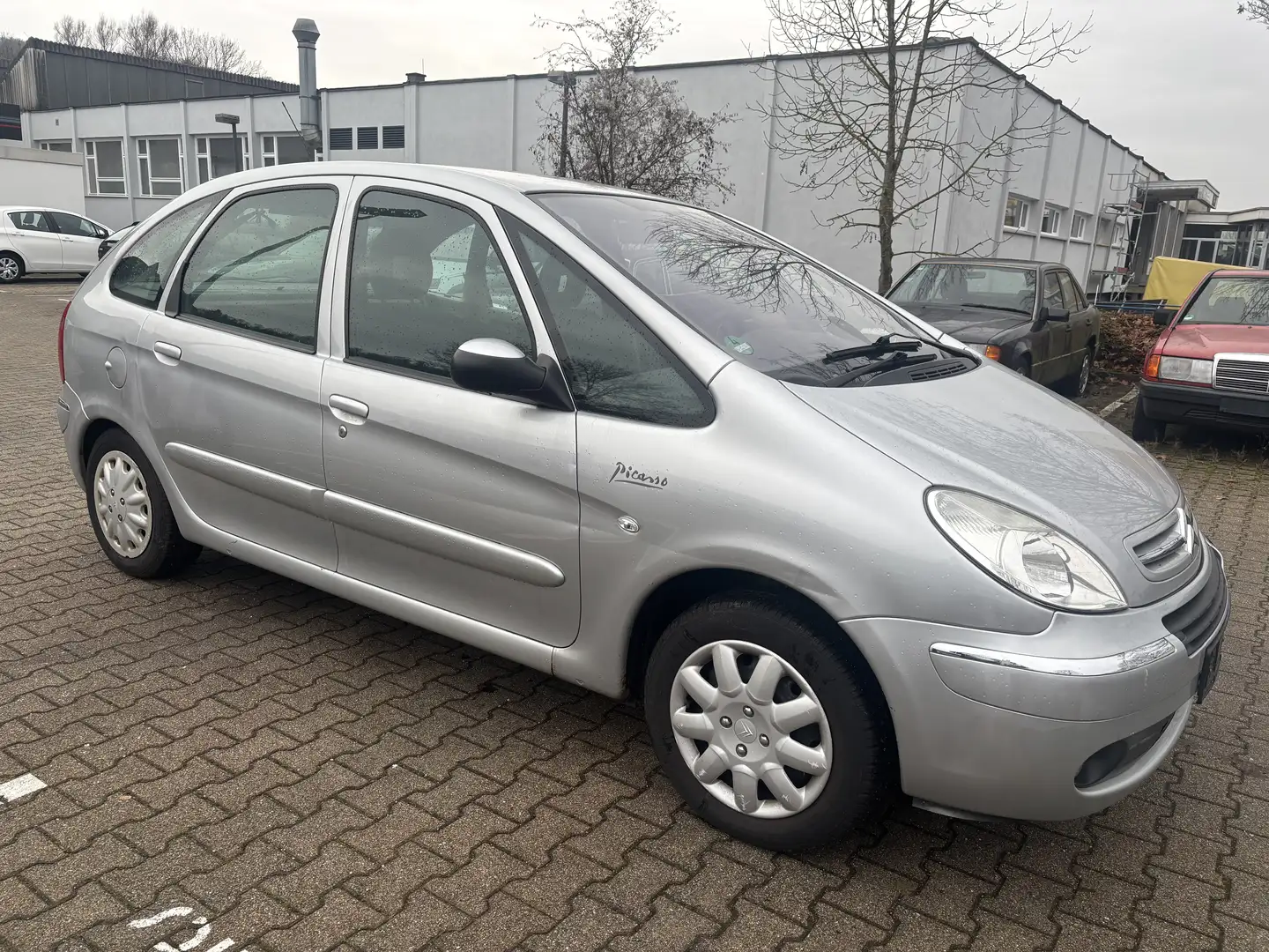 Citroen Xsara Picasso 2.0 Automatik Exclusive,1.Hand,TÜV&AU:10/2026 Schwarz - 1