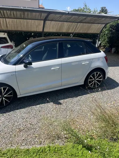 Audi A1 Sportback 1.6 tdi S Line Edition plus 90cv s-tronic