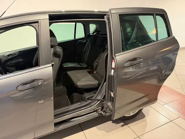 Ford B-Max view 9