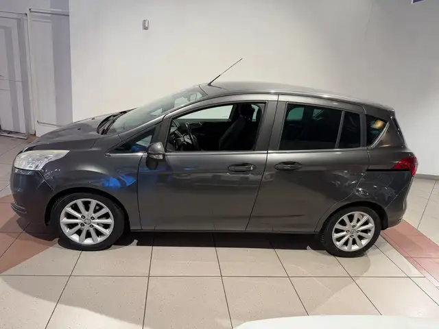 Ford B-Max view 2
