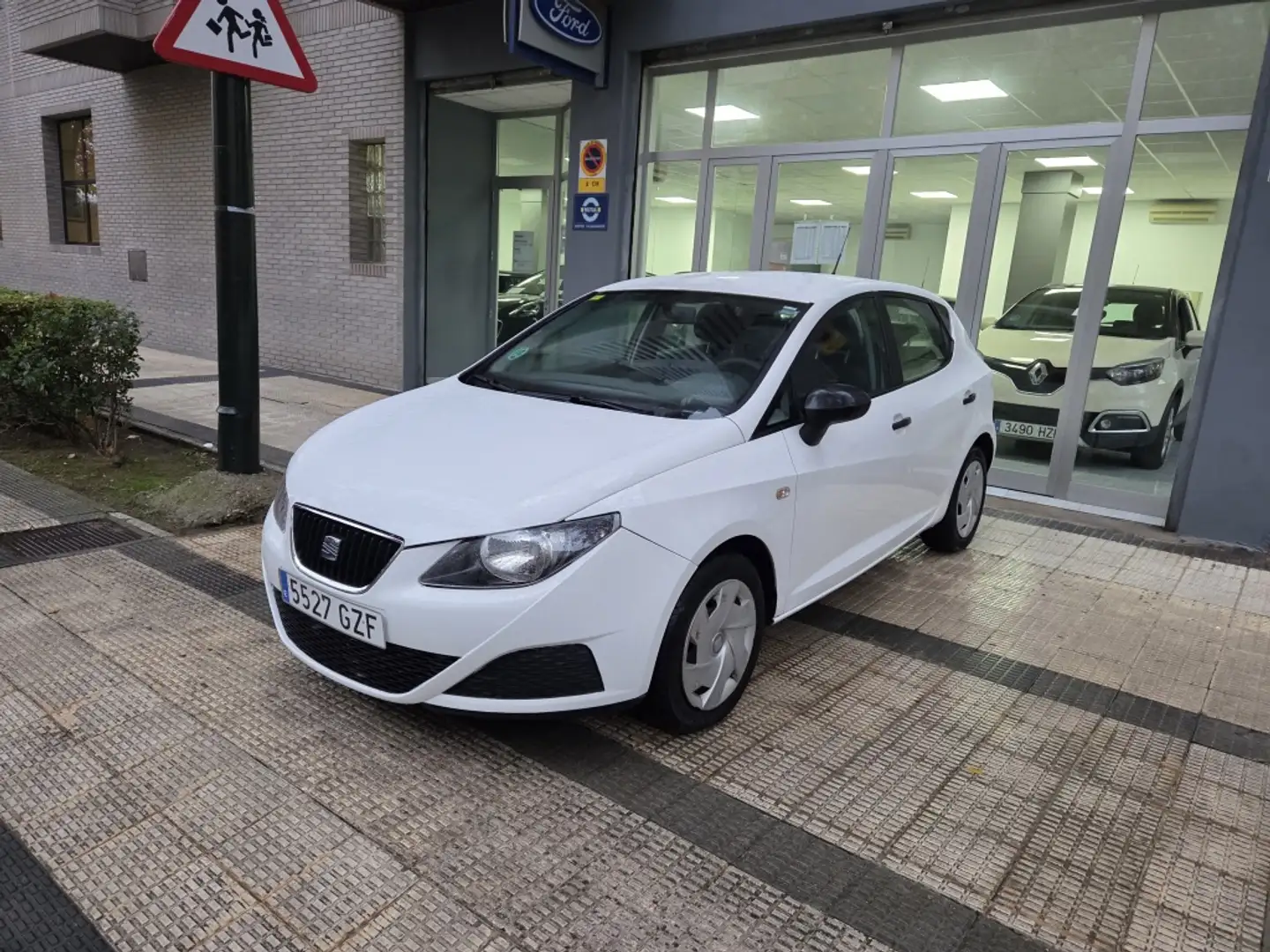 SEAT Ibiza 1.4 Reference Blanco - 2