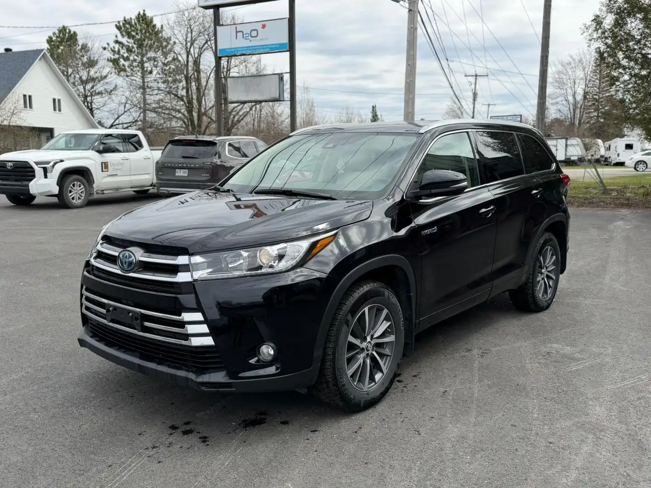 Toyota Highlander снимка Toyota Highlander