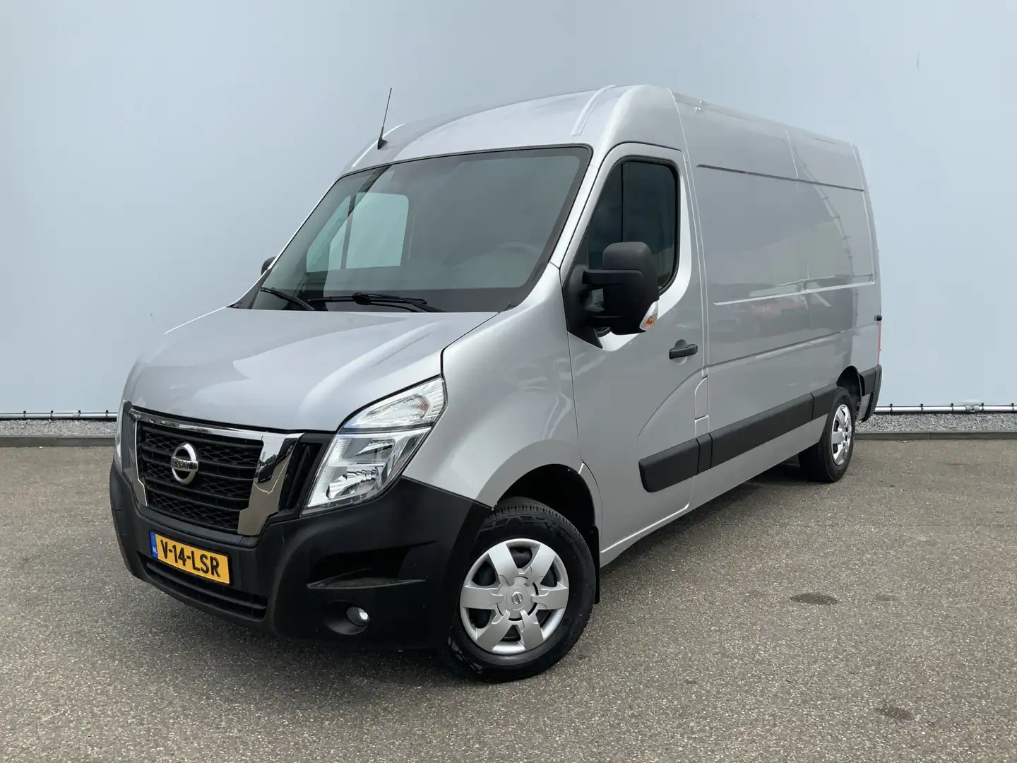 Nissan Interstar 2.3 dCi L2H2 Acenta Airco Cruise 3 Zits Camera Nav Grau - 1