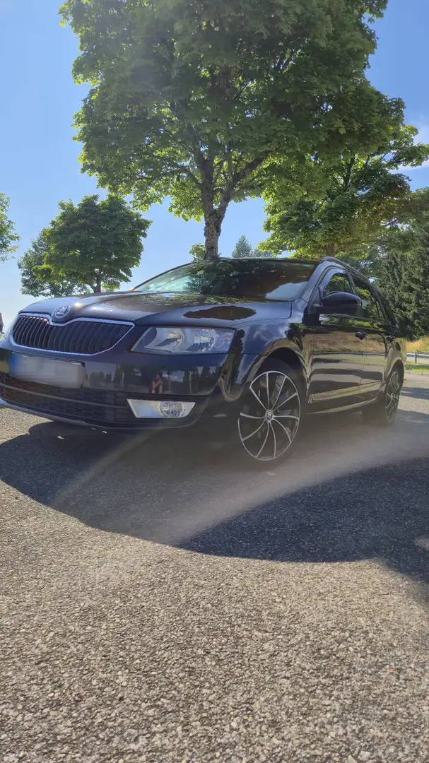 Skoda Octavia Combi 2.0 TDI (Green tec) Ambition - 2