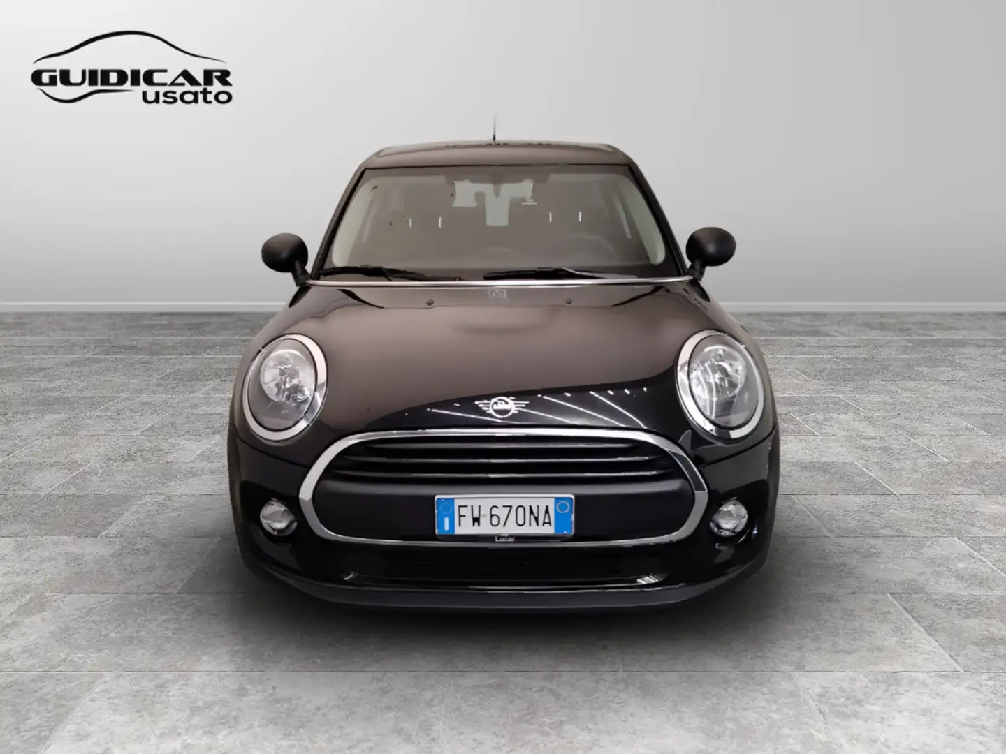 MINI One IV F55 2018 5p - Mini 5p 1.5 One Baker Street 75cv Negro - 2