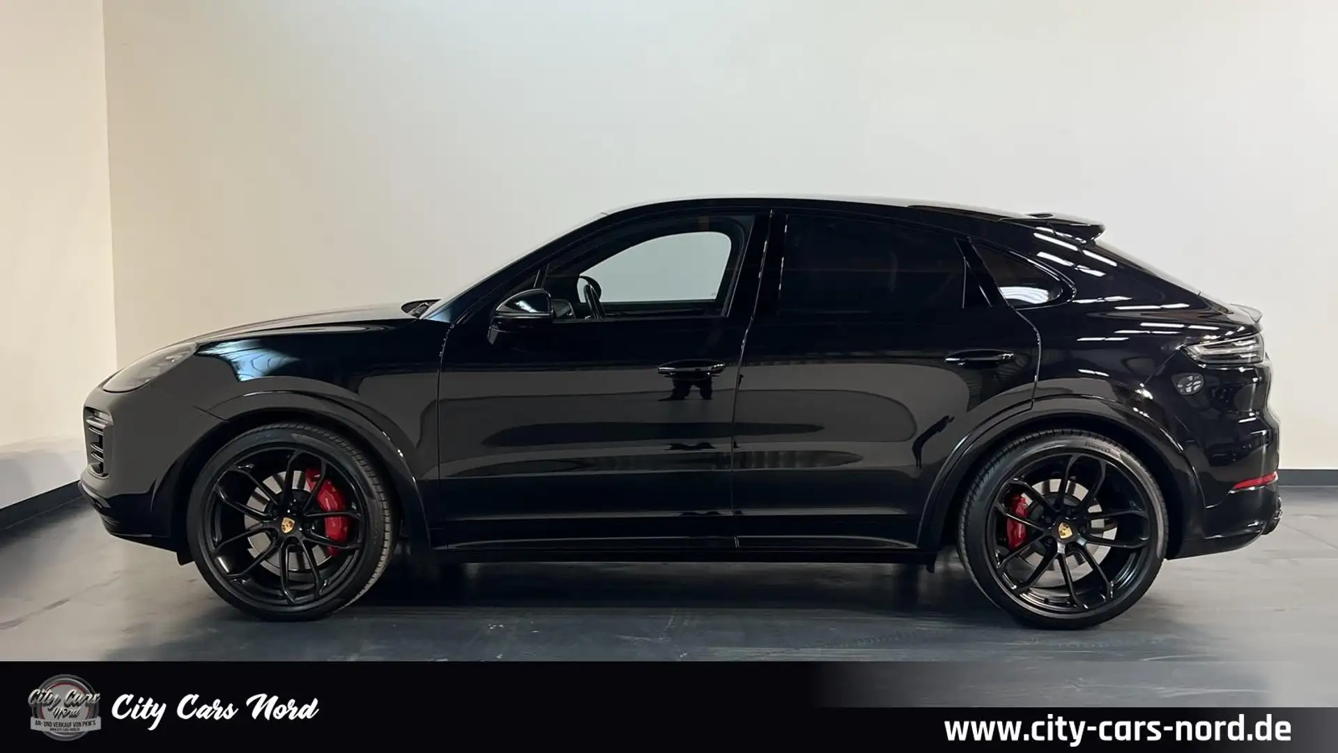 Porsche Cayenne Coupe GTS STD.HZ+BOSE+MATRIX+PANO+360° Noir - 2