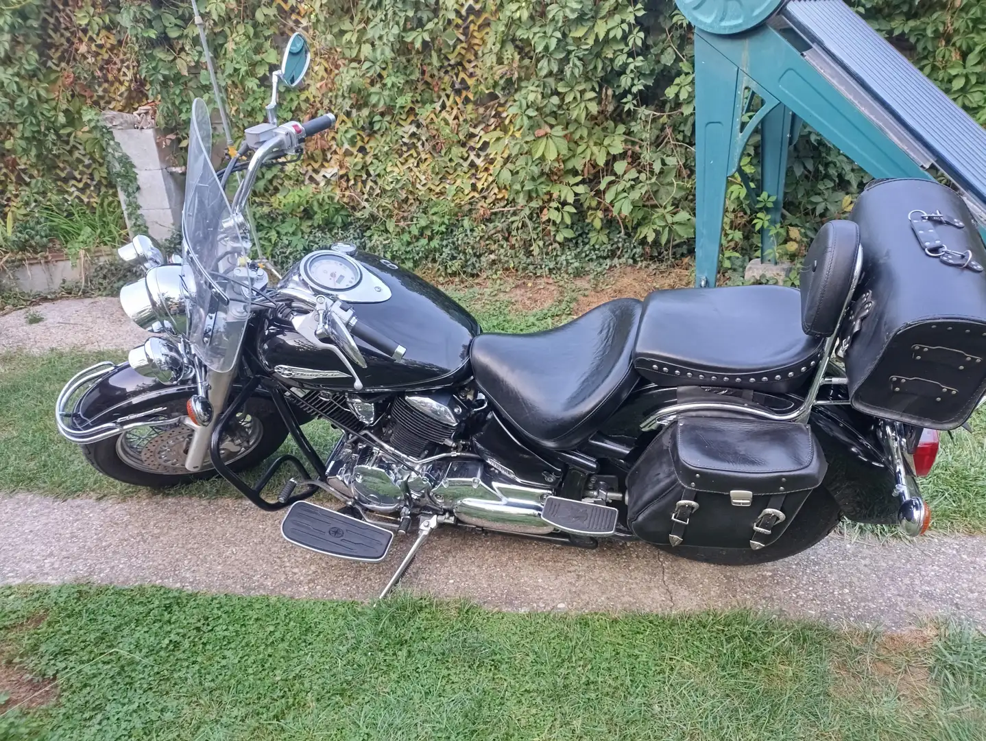 Yamaha XV 1000 Dragstar Clasic Noir - 2