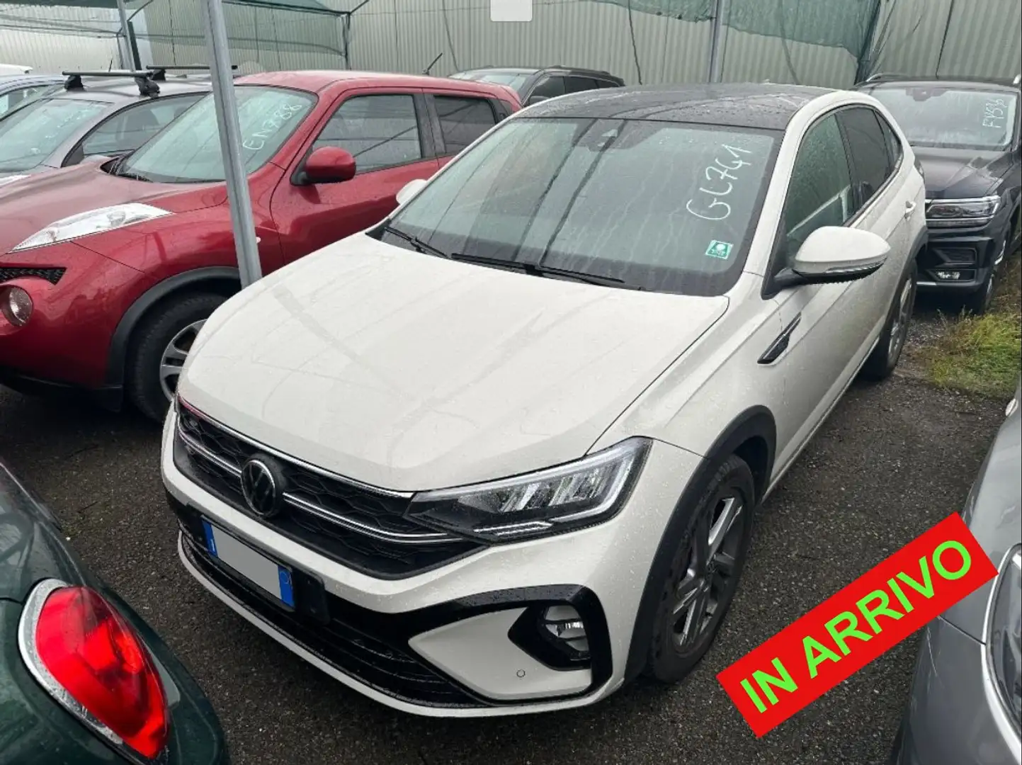 Volkswagen Taigo 1.0 TSI R-LINE 110 CV DSG TETTO Bianco - 1