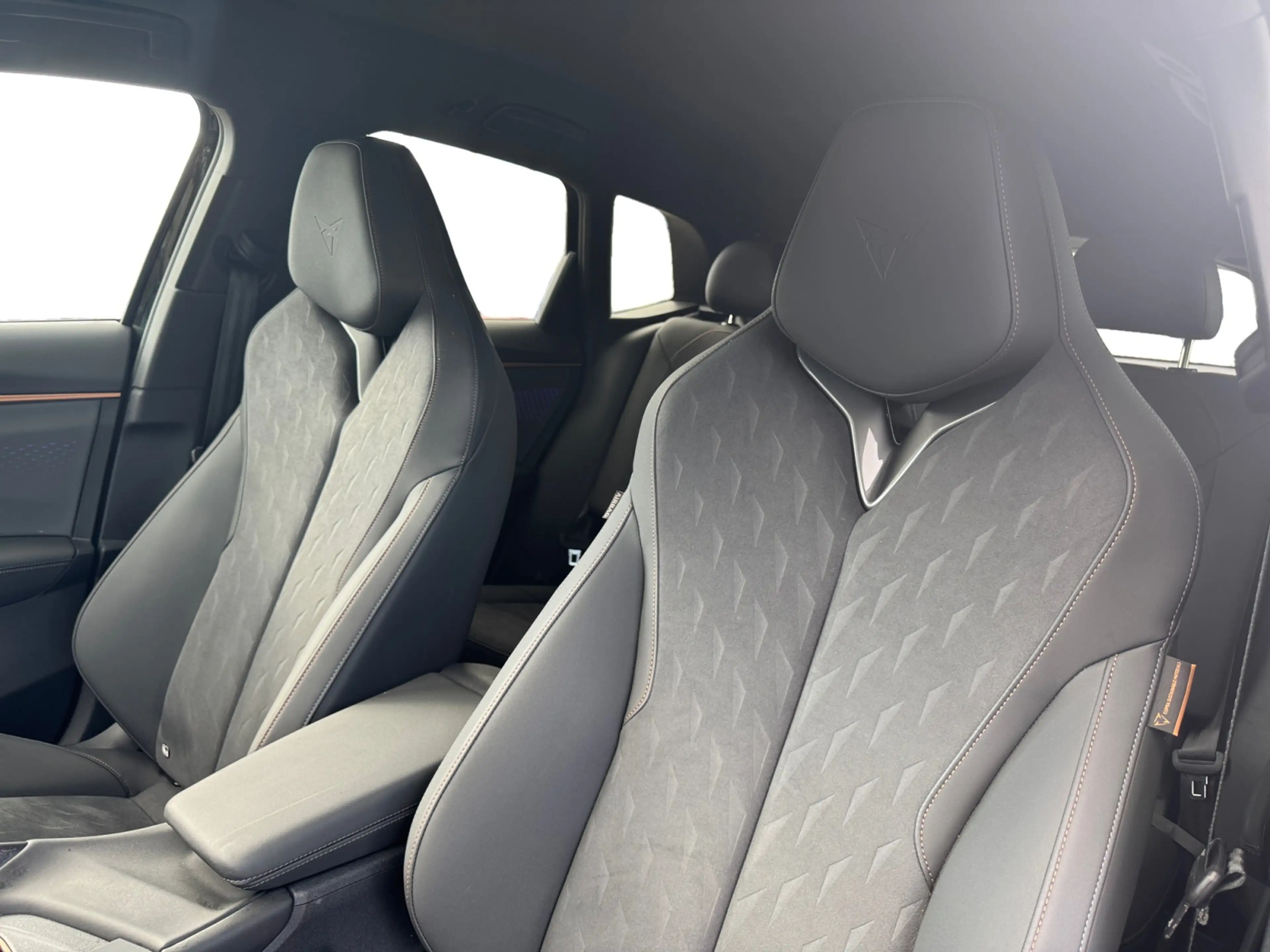 CUPRA Terramar 1.5 204pk TSI e-Hybrid Business Elektrisch verstel — photo 10