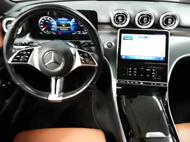 Mercedes-Benz C-Class view 10
