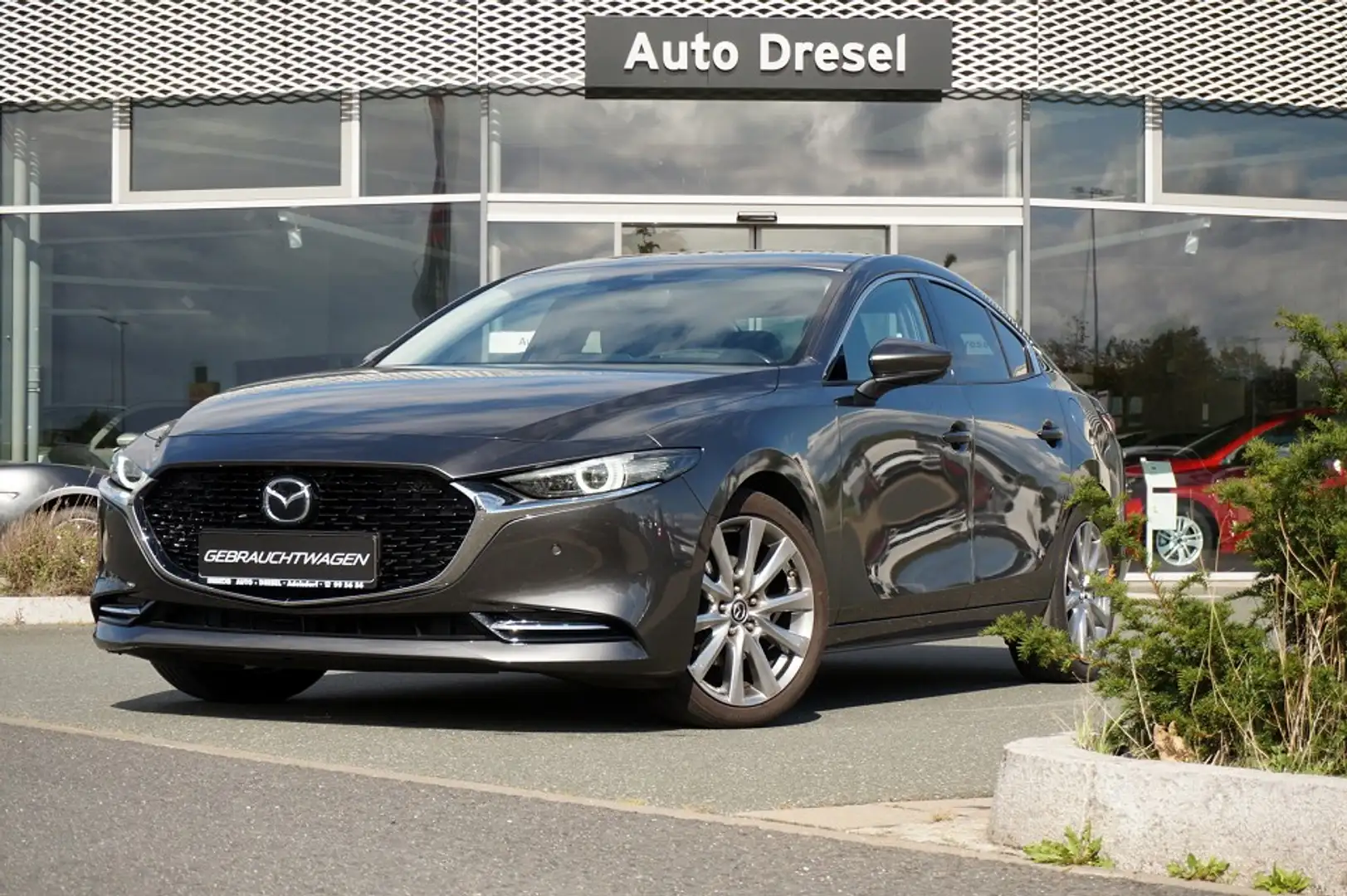 Mazda 3 Fastback Selection | Skyactiv-X 180 | Bose | Leder Gris - 2