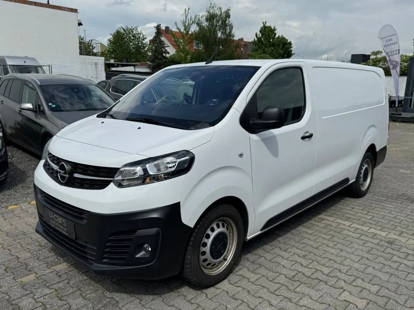 Opel Vivaro Kasten Edition L3 /Standhzg/Kamera 180/UV Weiß - 1