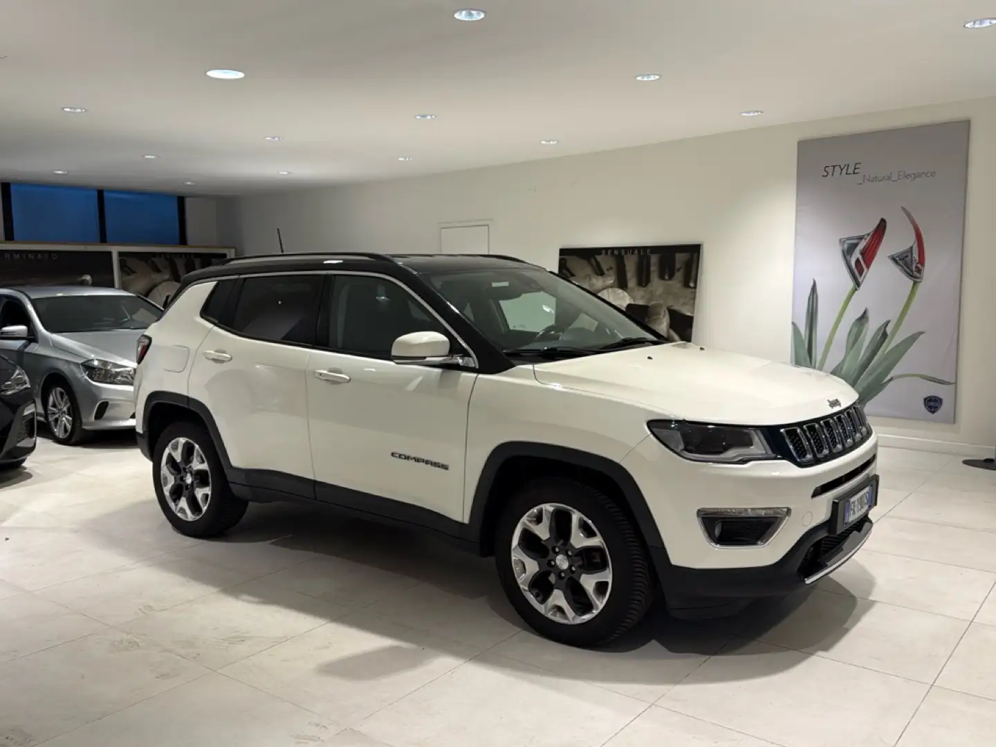 Jeep Compass 2.0 Multijet II 140cv 4WD Limited Navi Xeno Blis Blanc - 2