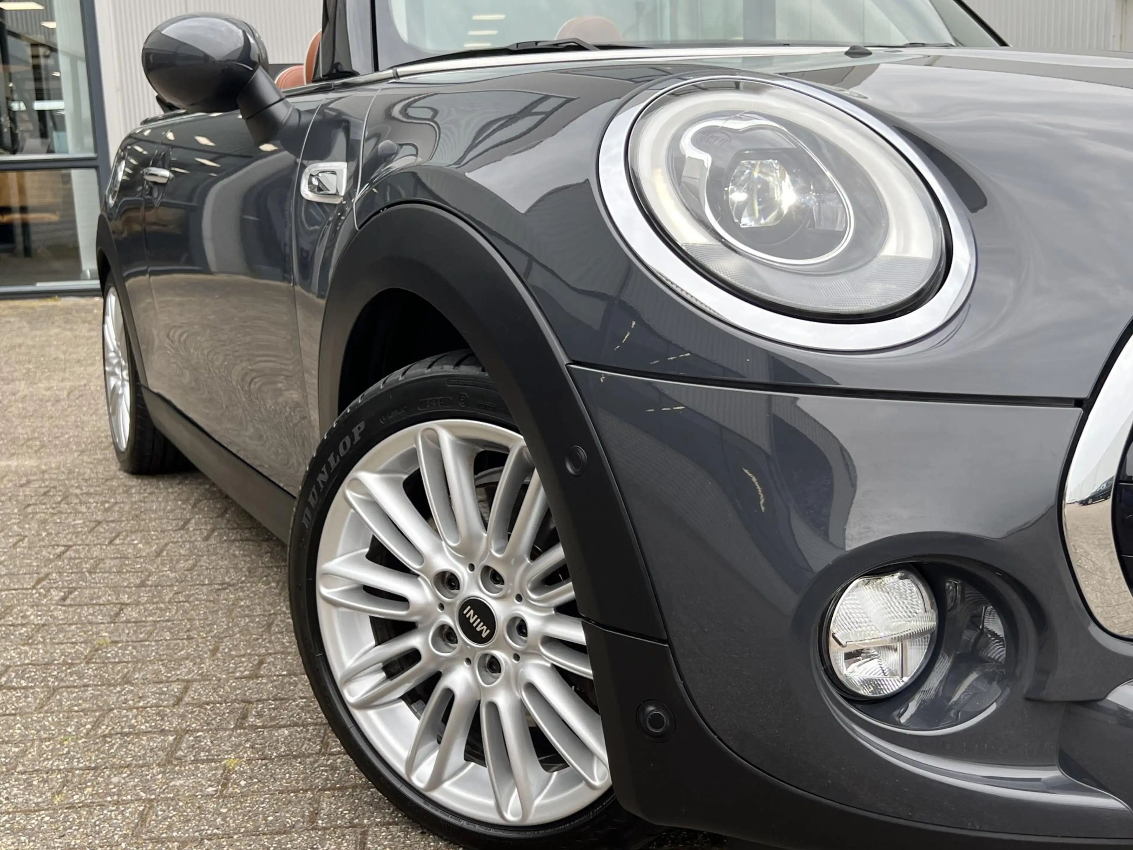 MINI Cooper S Cabrio 2.0 Chili Serious Business | Leder/Cruise Adaptief — photo 12