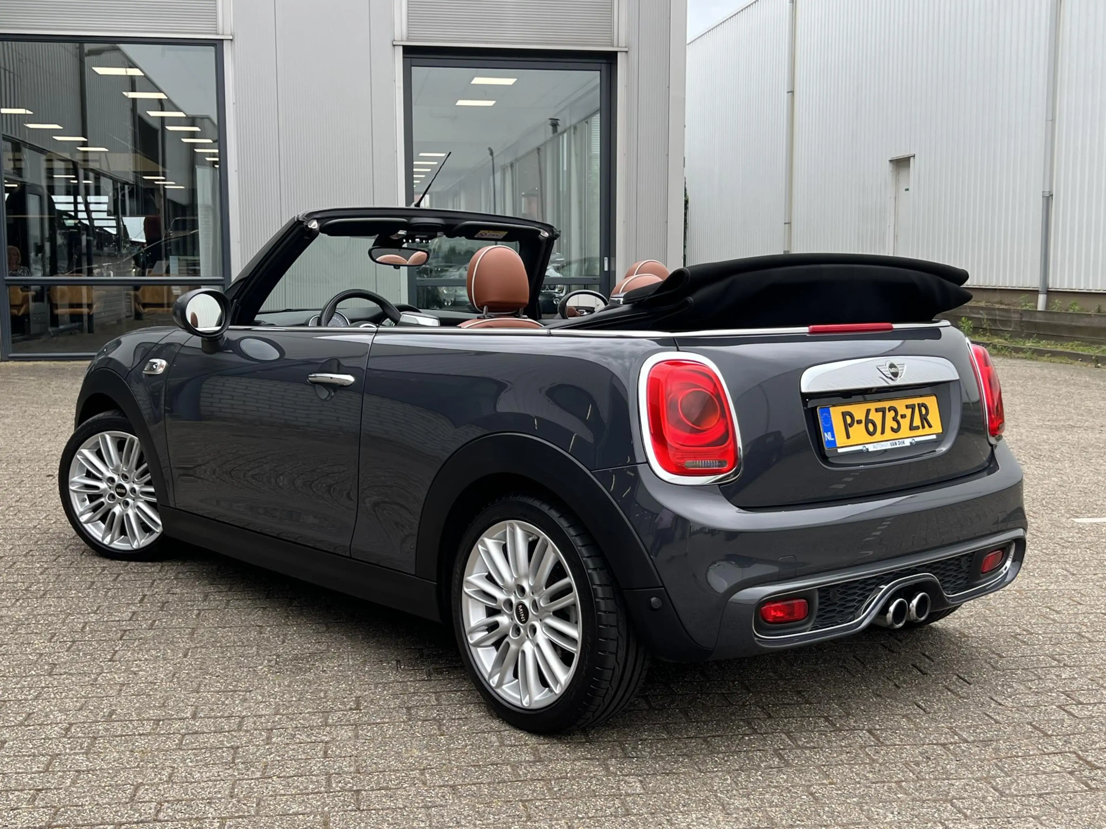 MINI Cooper S Cabrio 2.0 Chili Serious Business | Leder/Cruise Adaptief — photo 14