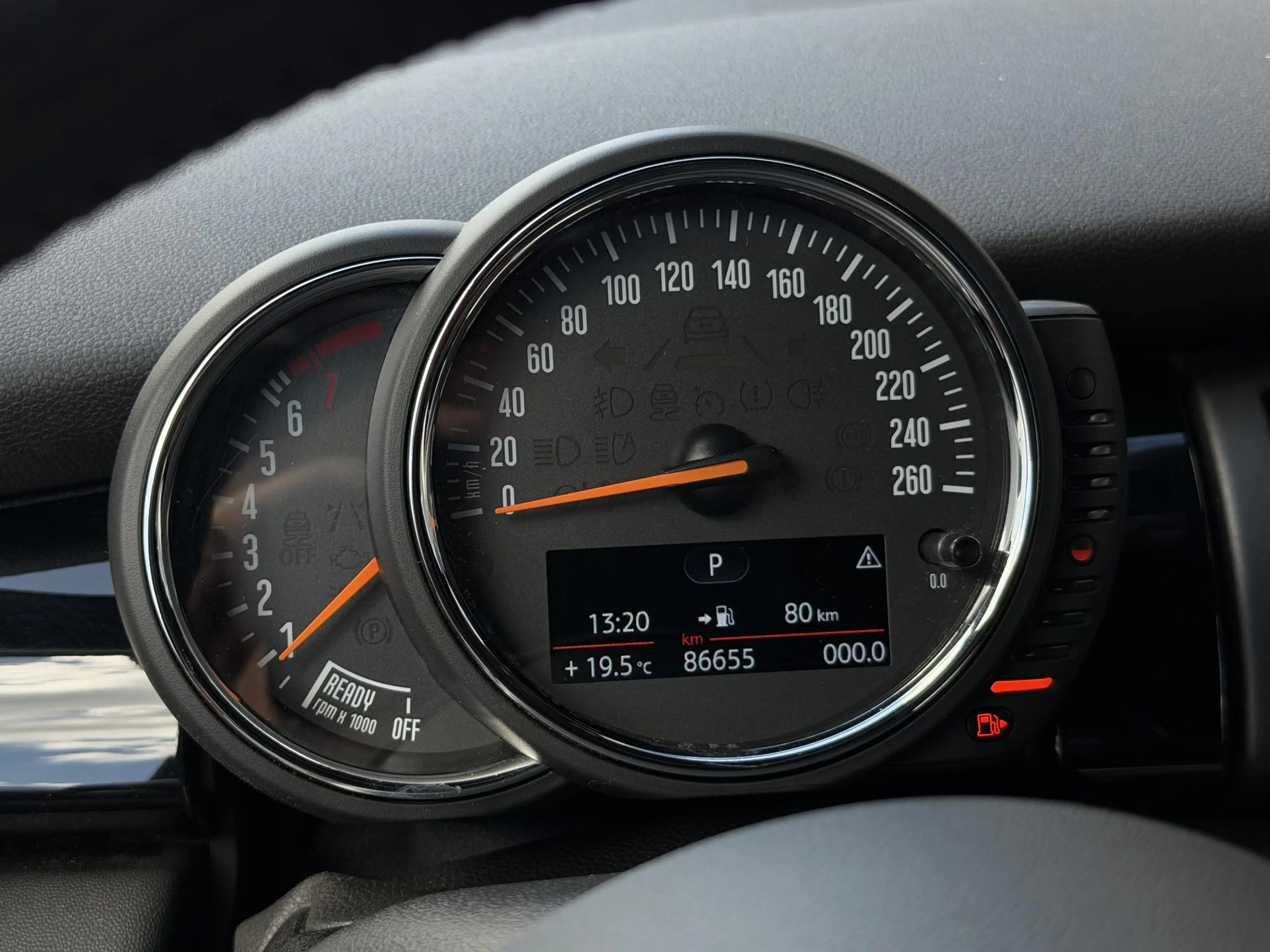 MINI Cooper S Cabrio 2.0 Chili Serious Business | Leder/Cruise Adaptief — photo 16