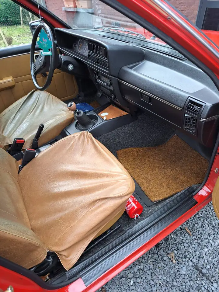 Opel Rekord E1, foto 8
