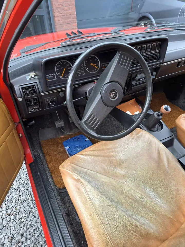 Opel Rekord E1, foto 3