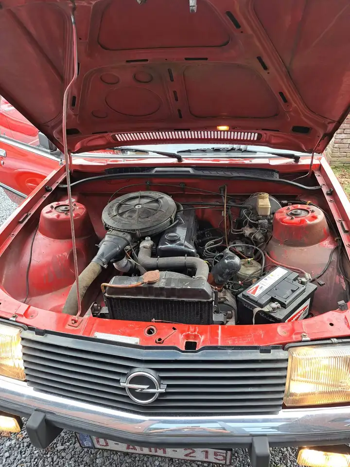 Opel Rekord E1, foto 7