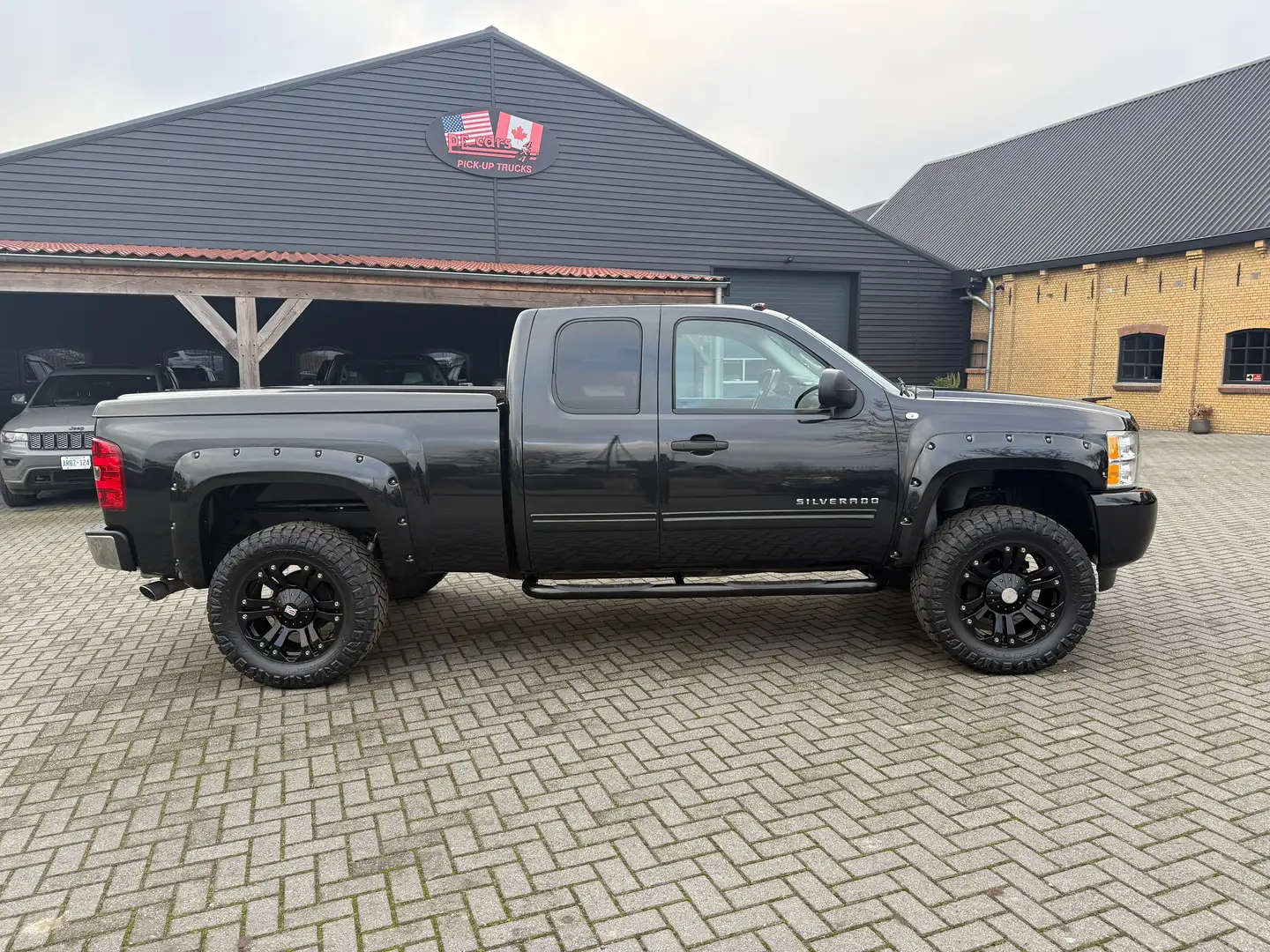 Chevrolet Silverado pick-up bedrijfswagen Noir - 2