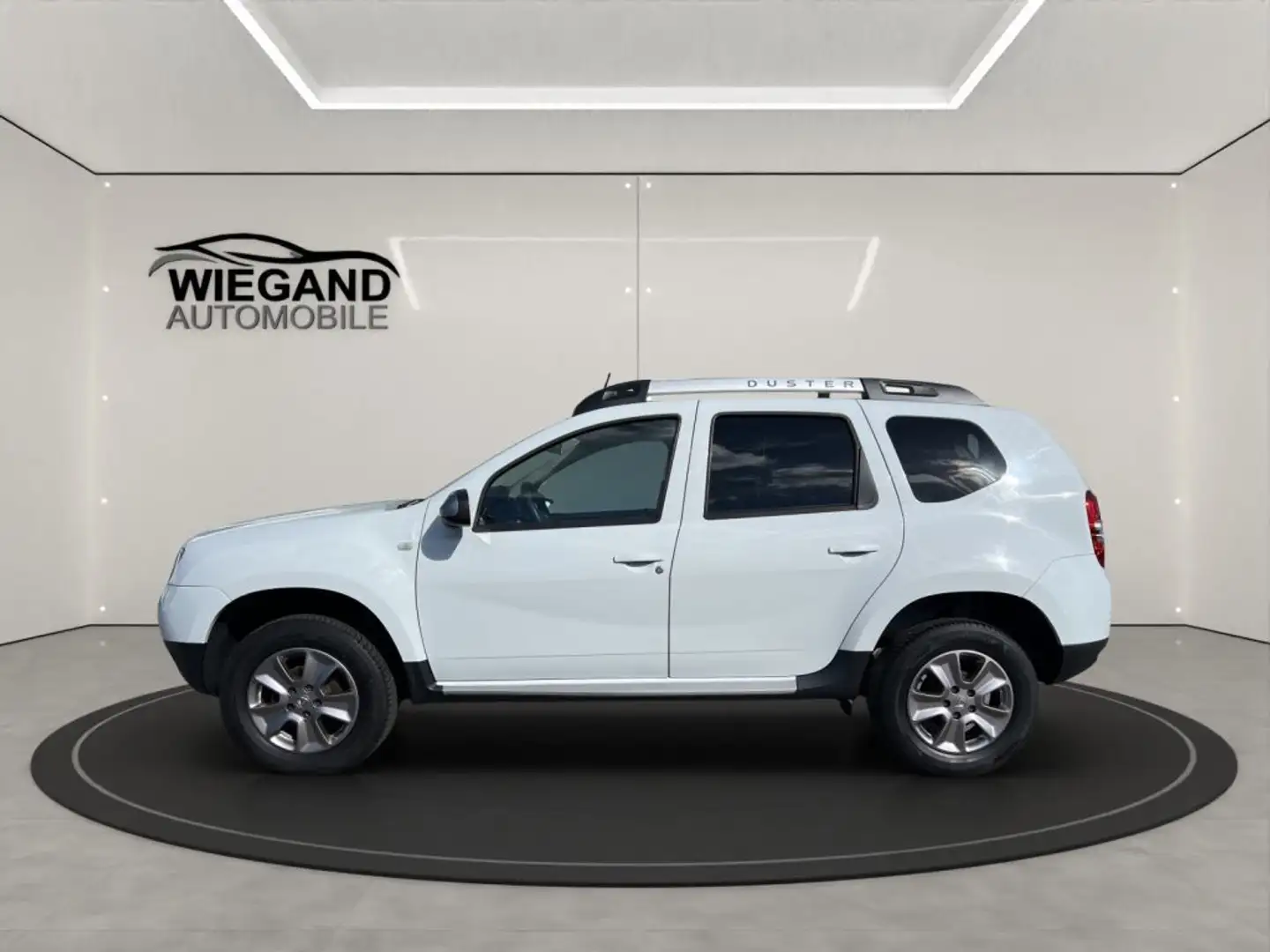 Dacia Duster SCe 115 4x2 LAUREATE+STZH+KLIMA+TEMPOMAT Weiß - 2