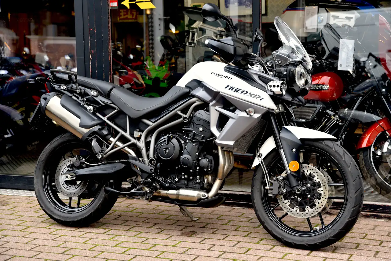 Triumph Tiger 800