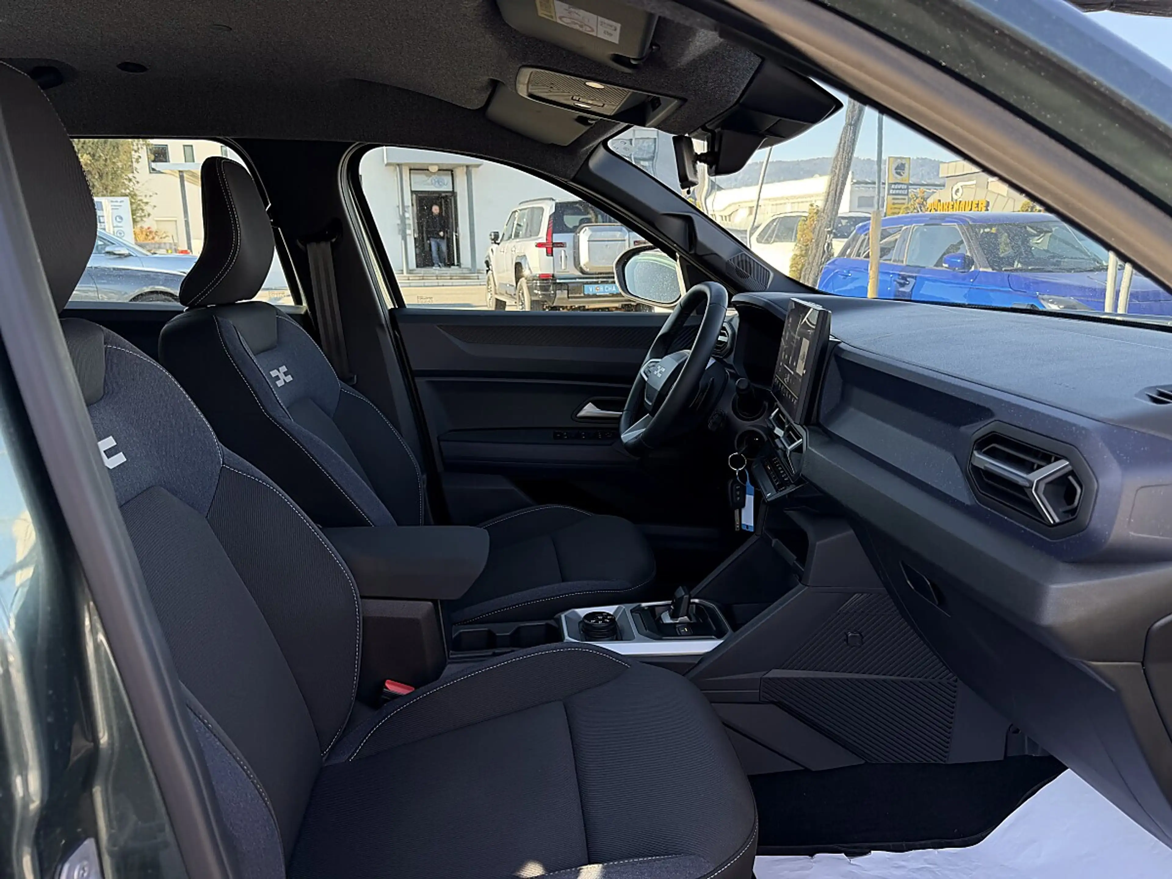 Dacia Bigster Expression G-150 4x4 Automatik LED PDC Kamera W... — photo 10