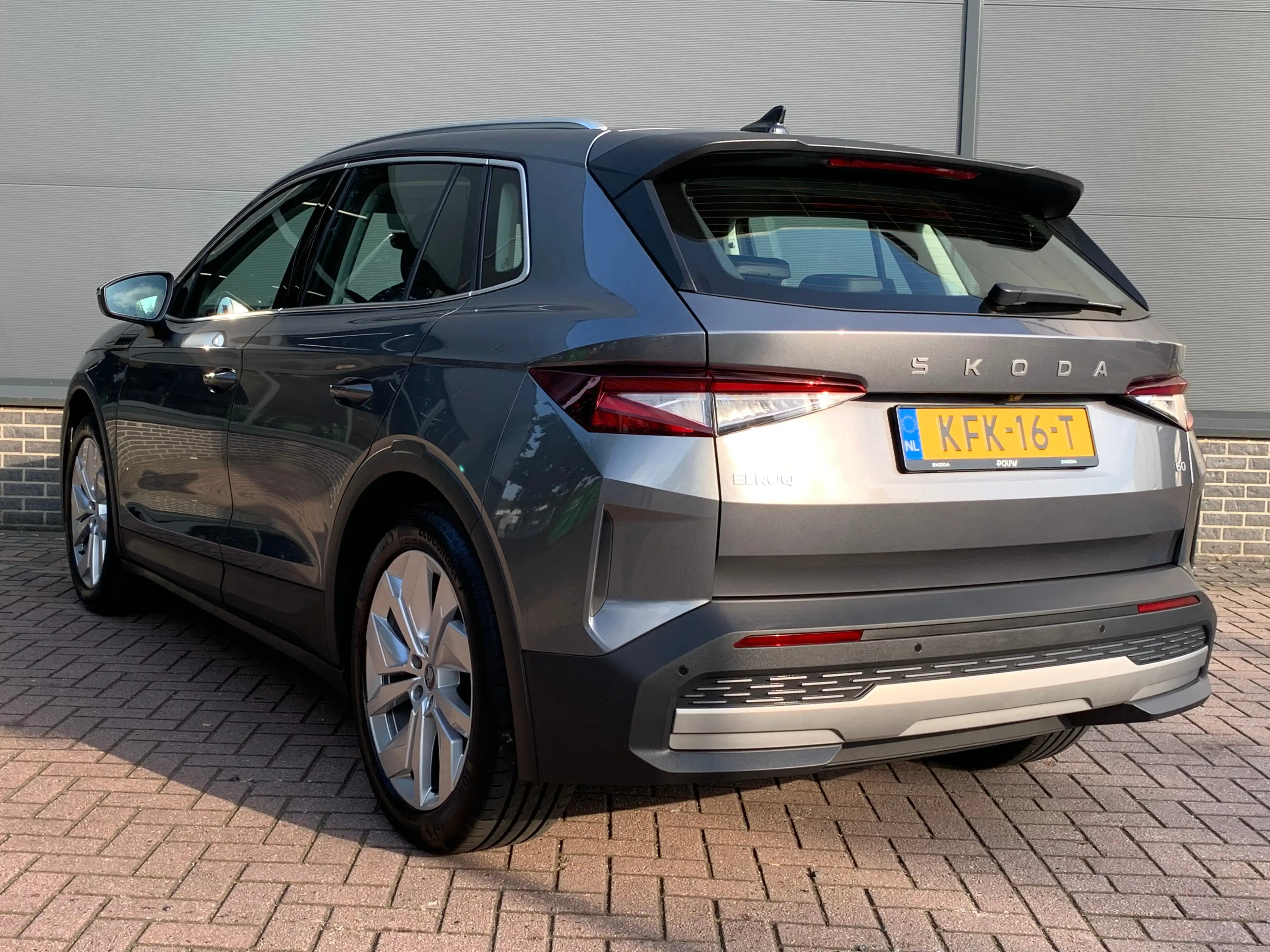 Skoda Elroq 60 Business Edition / Apple CarPlay & Android Auto — photo 3