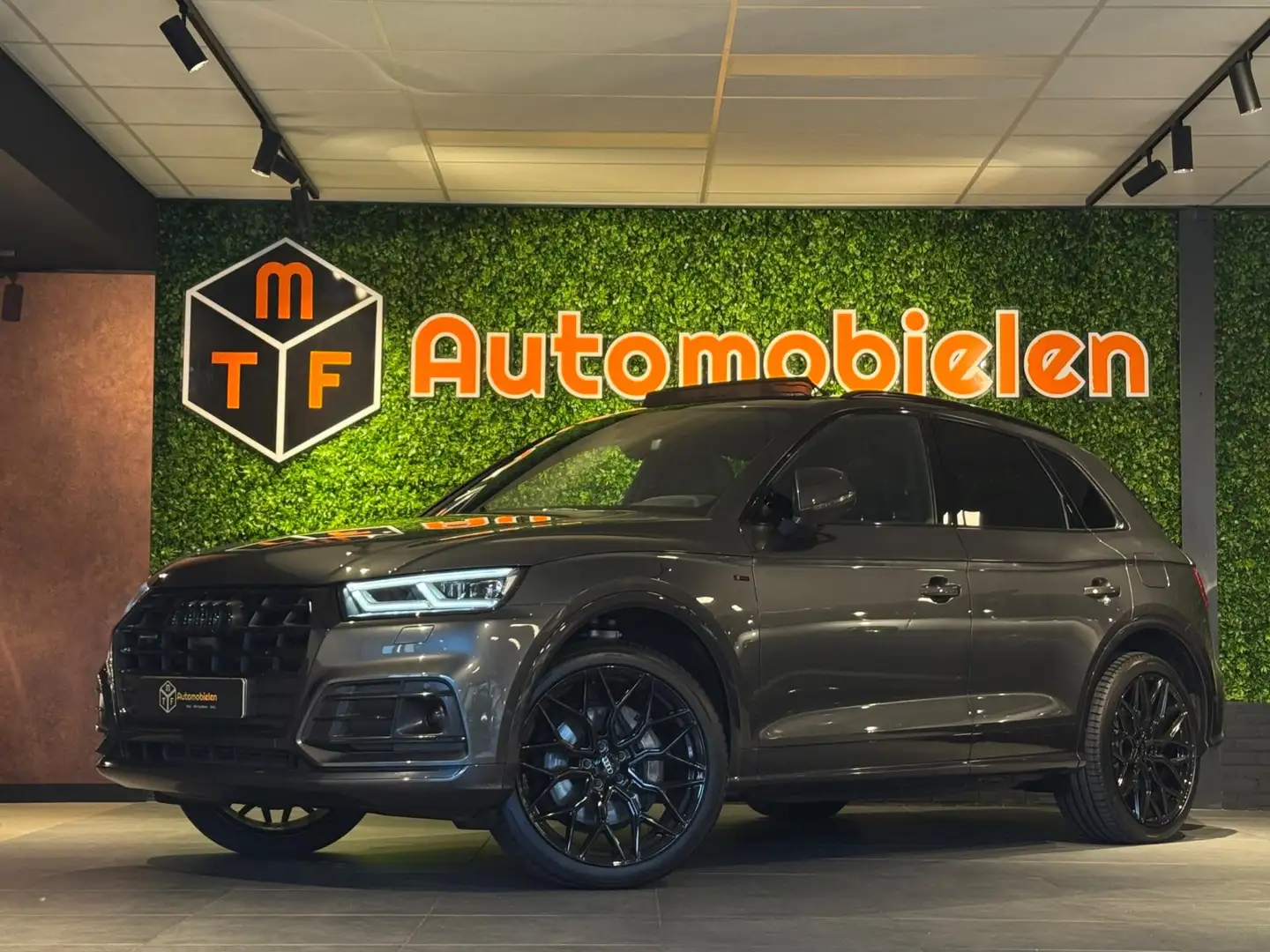 Audi Q5 55 TFSI e QUATTRO Competition 367 PK |RS-ZETELS|PA Grijs - 1