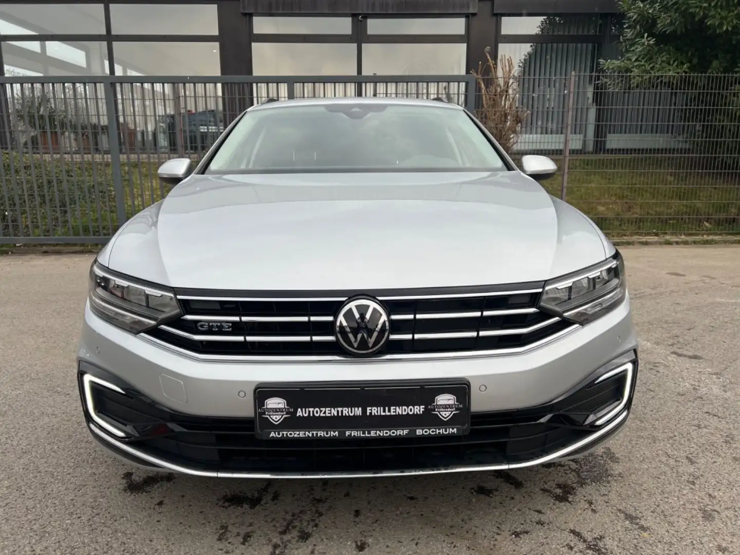 Volkswagen Passat Variant GTE AUTOMATIK/LED/NAVI/KAMERA!! Argent - 2