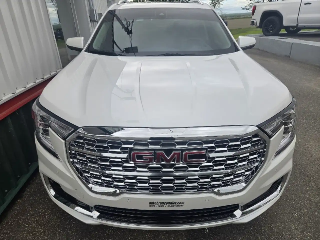 GMC Terrain снимка GMC Terrain