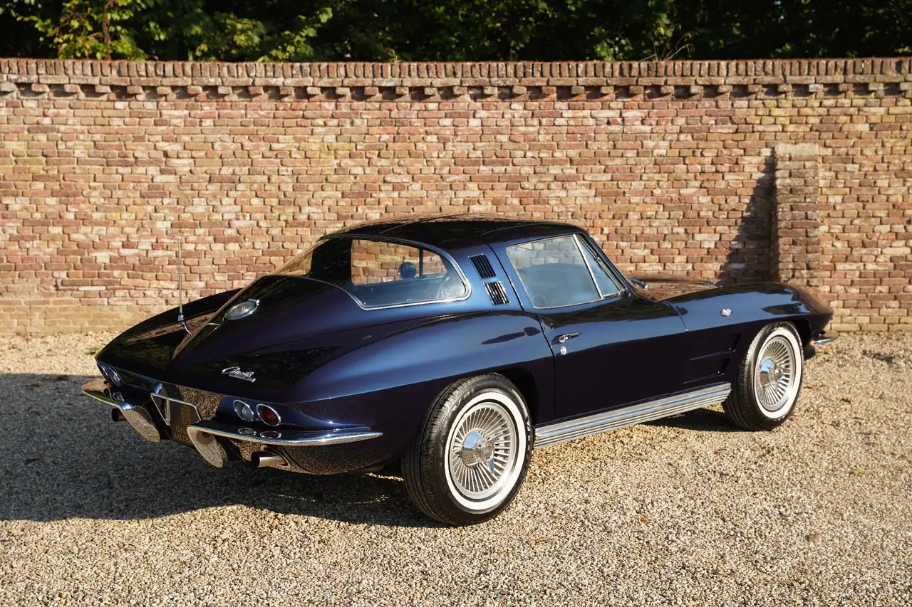 Chevrolet Corvette C2 Sting Ray Coupé Body-off restored in Europe, Wo, foto 2
