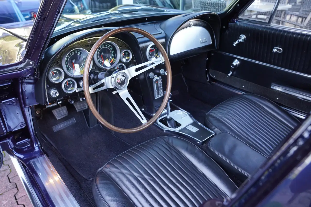Chevrolet Corvette C2 Sting Ray Coupé Body-off restored in Europe, Wo, foto 7