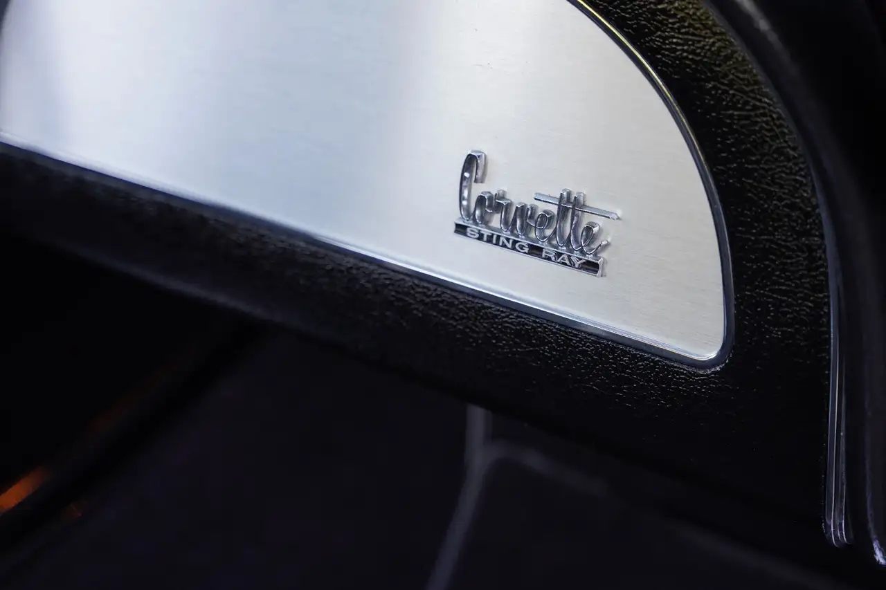 Chevrolet Corvette C2 Sting Ray Coupé Body-off restored in Europe, Wo, foto 9