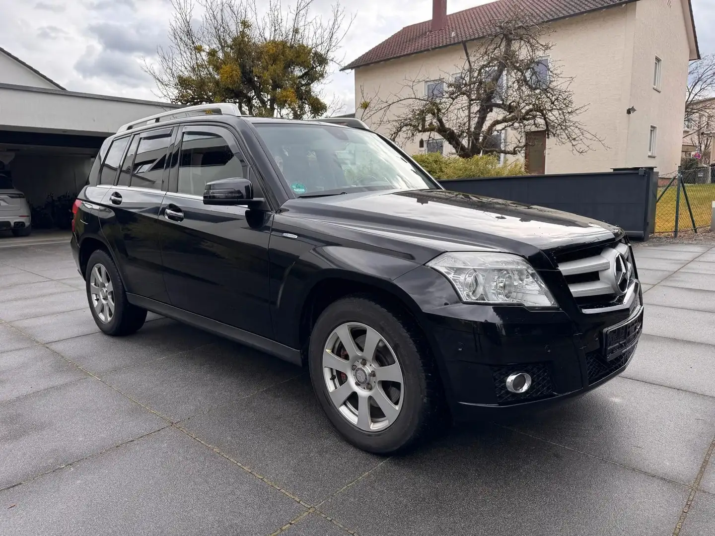 Mercedes-Benz GLK 220 CDI  4Matic*TEMPO/NAVI/AHK* Schwarz - 2