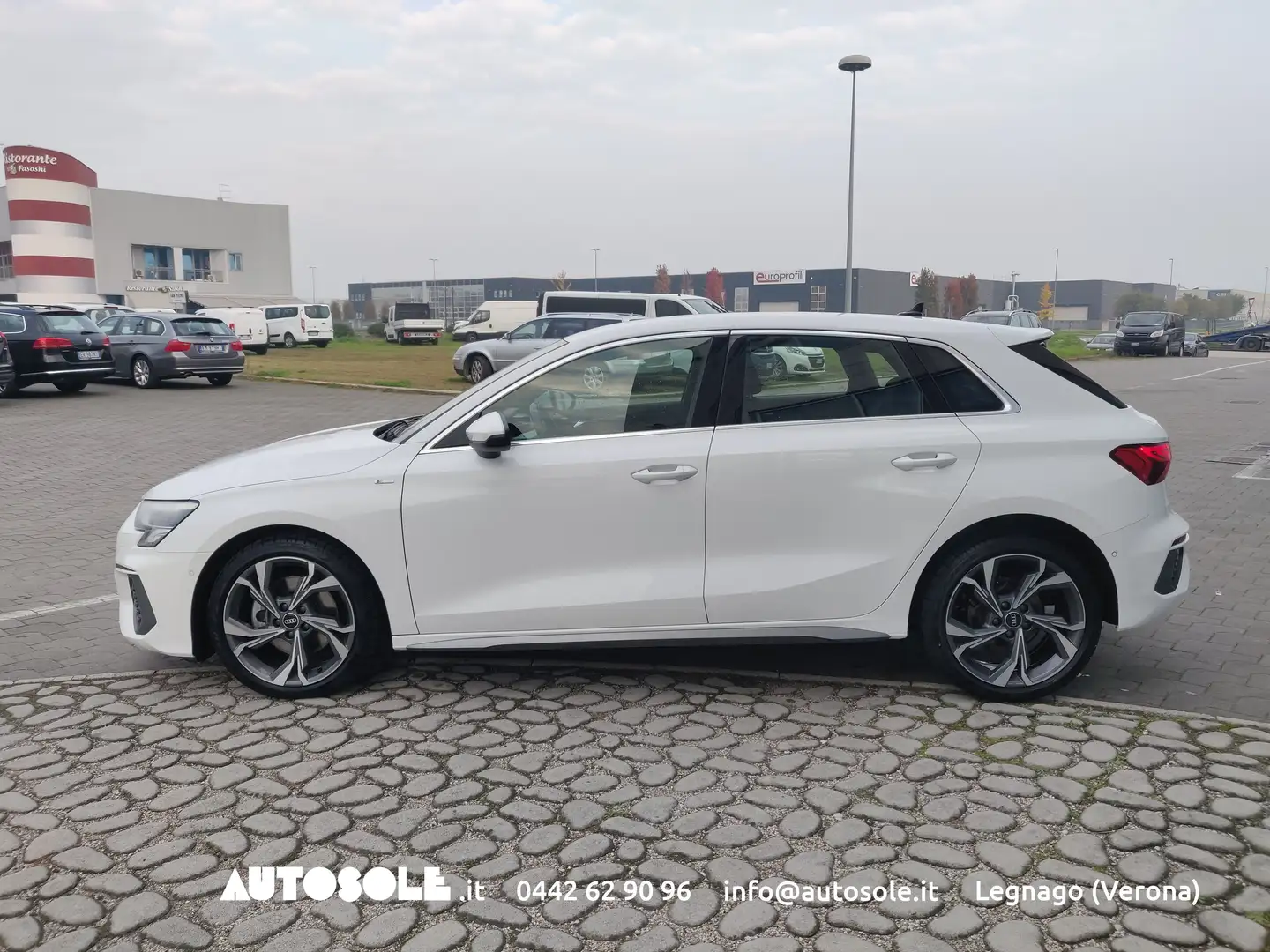 Audi A3 A3 Sportback 30 G-Tron S-Line Edition S-Tronic Blanc - 2