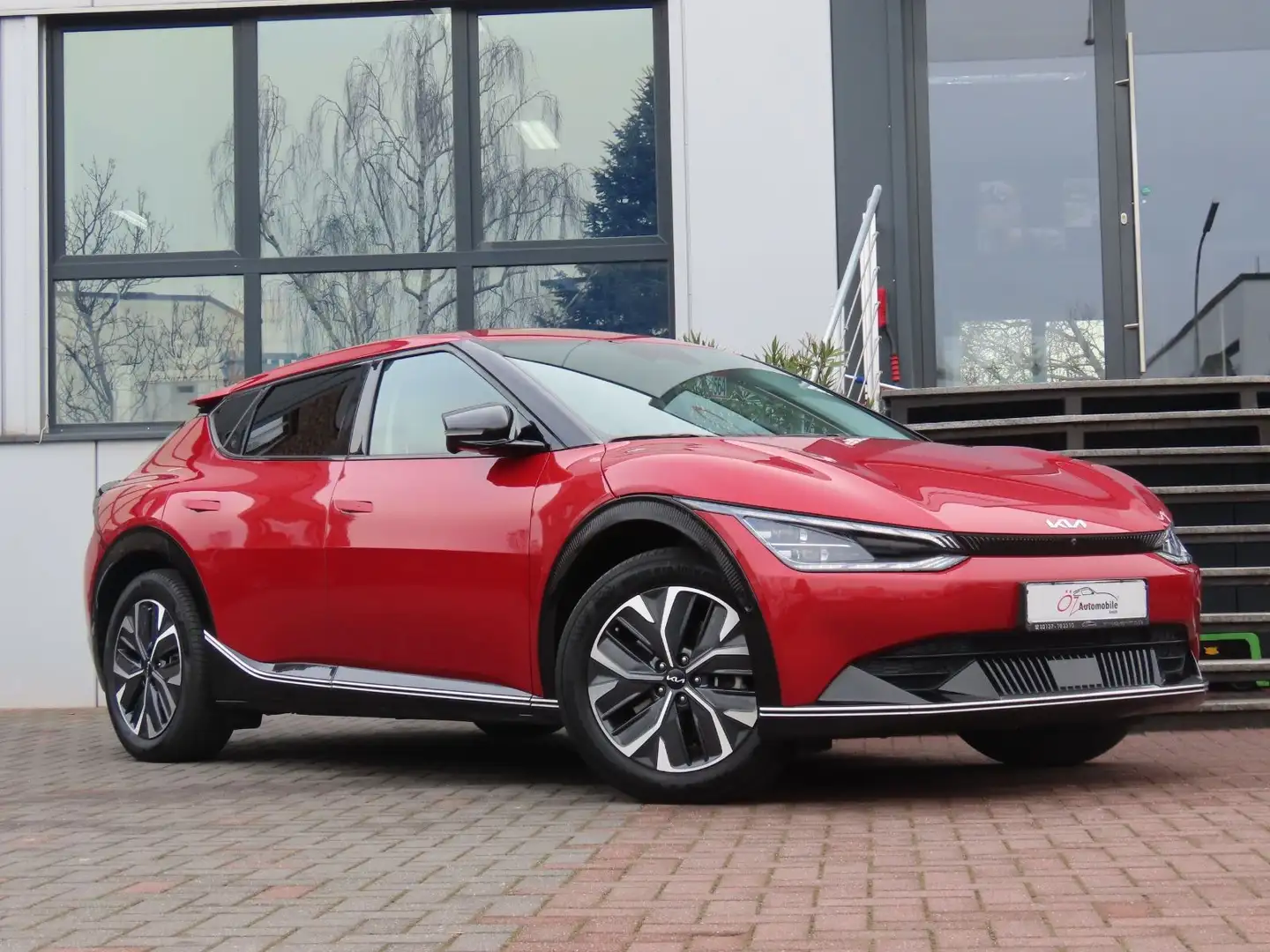 Kia EV6 77,4 kWh 168 kW Wärmepumpe Sitzbelüf. Rouge - 1