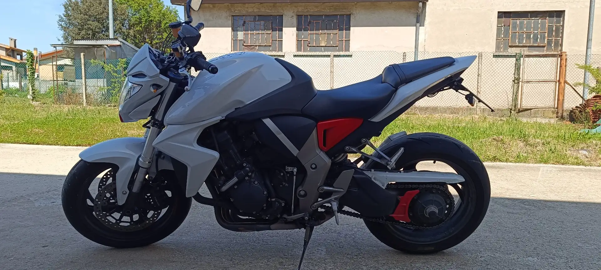 Honda CB 1000 White - 1