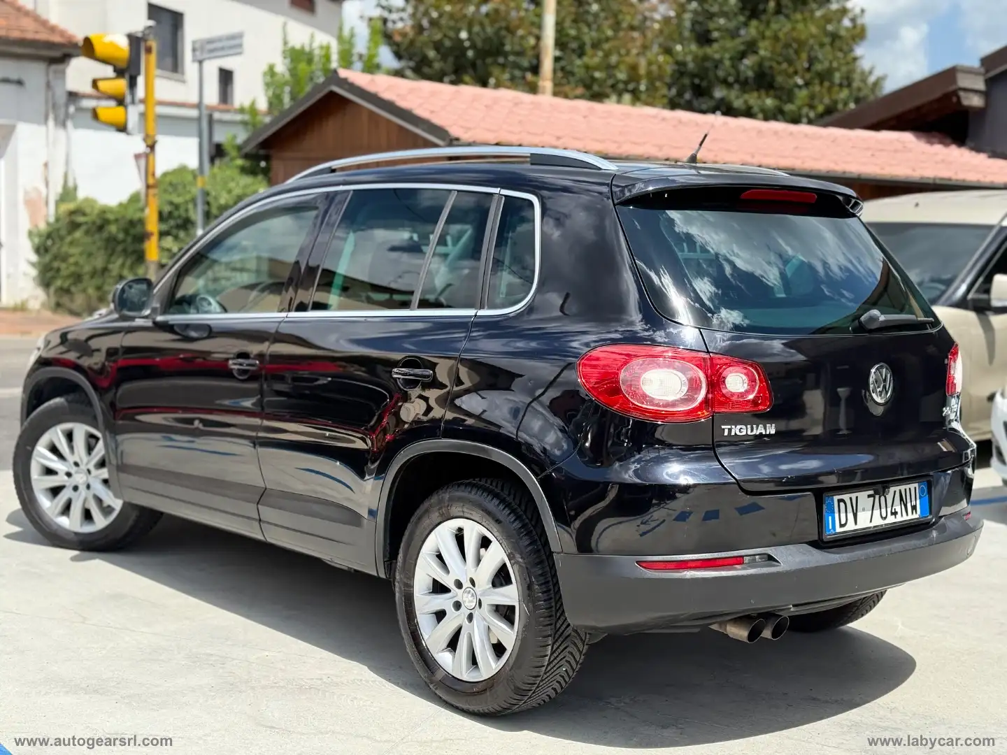 Volkswagen Tiguan 2.0 16V TDI tip Sport&Style Nero - 2