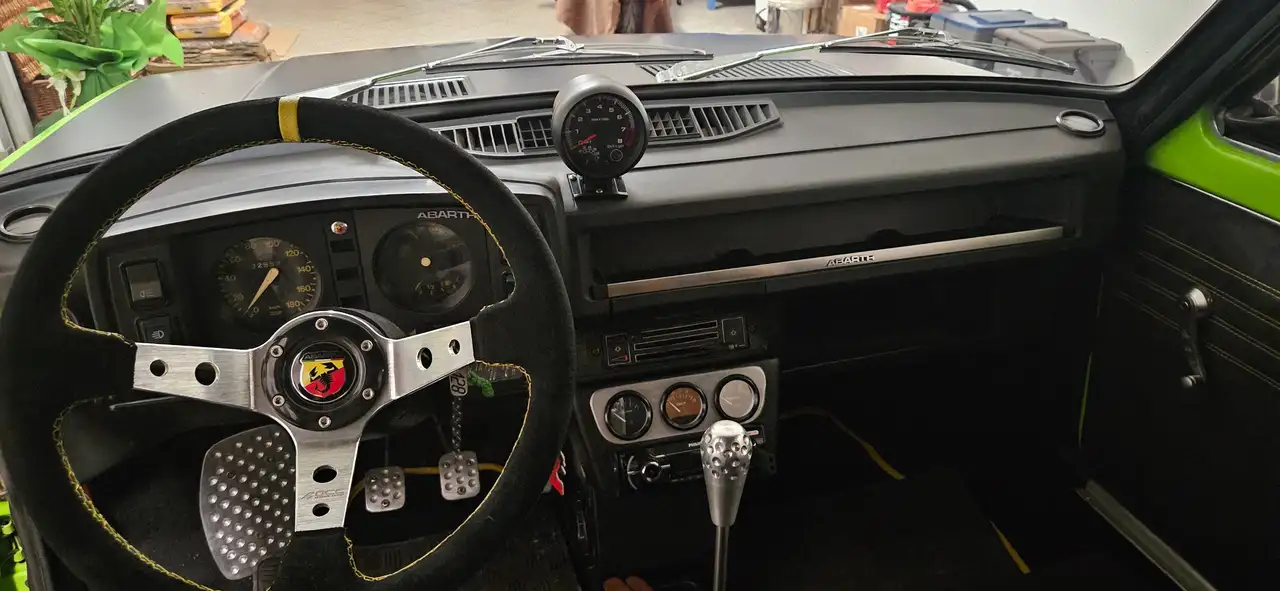 Fiat 128, foto 10