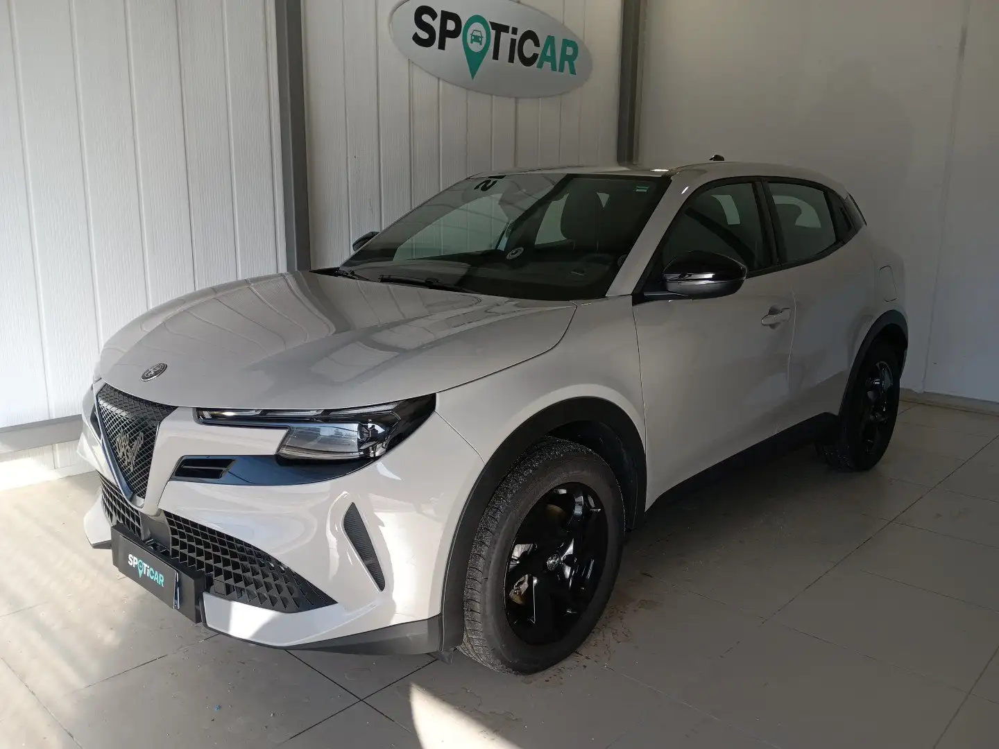 Alfa Romeo Junior Junior 1.2 136 CV Hybrid eDCT6 Beige - 1