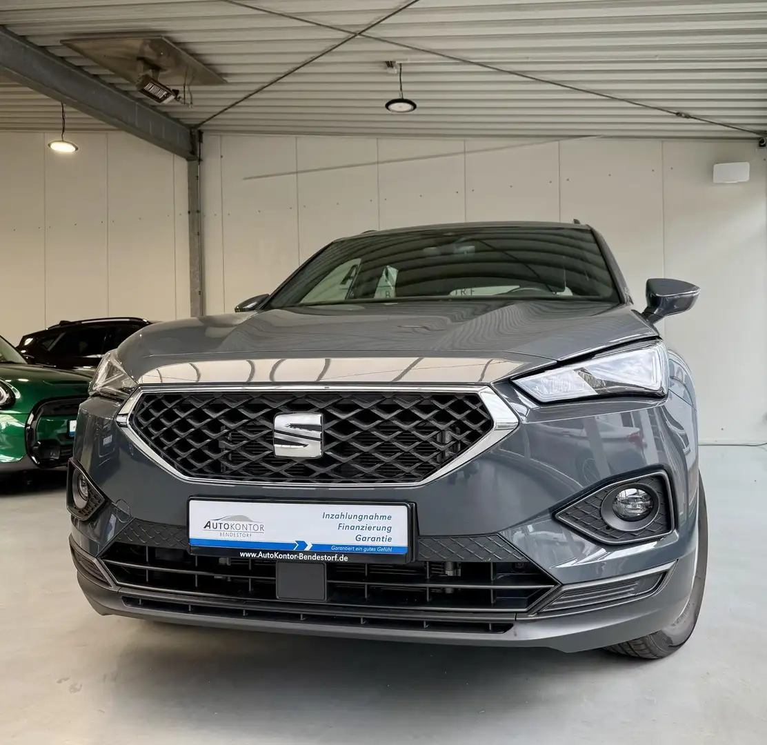 SEAT Tarraco Style Autom., *LED *7-Sitzer *Navi *PDC Grau - 1