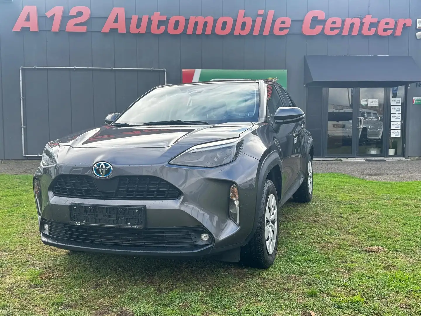Toyota Yaris Cross Yaris Cross Hybrid 1.5 VVT-i | Automaat | Carplay Gris - 1