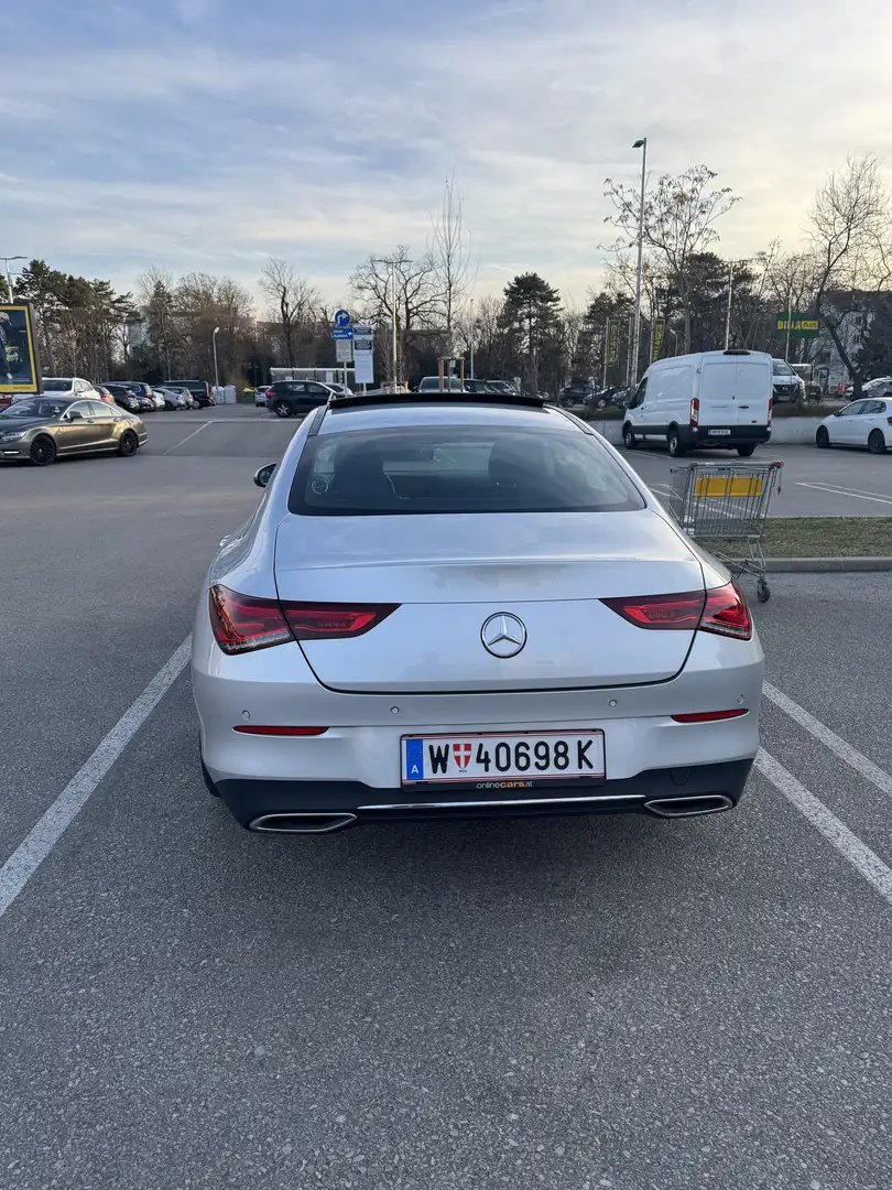 Mercedes-Benz CLA 200 d Aut. Grau - 1