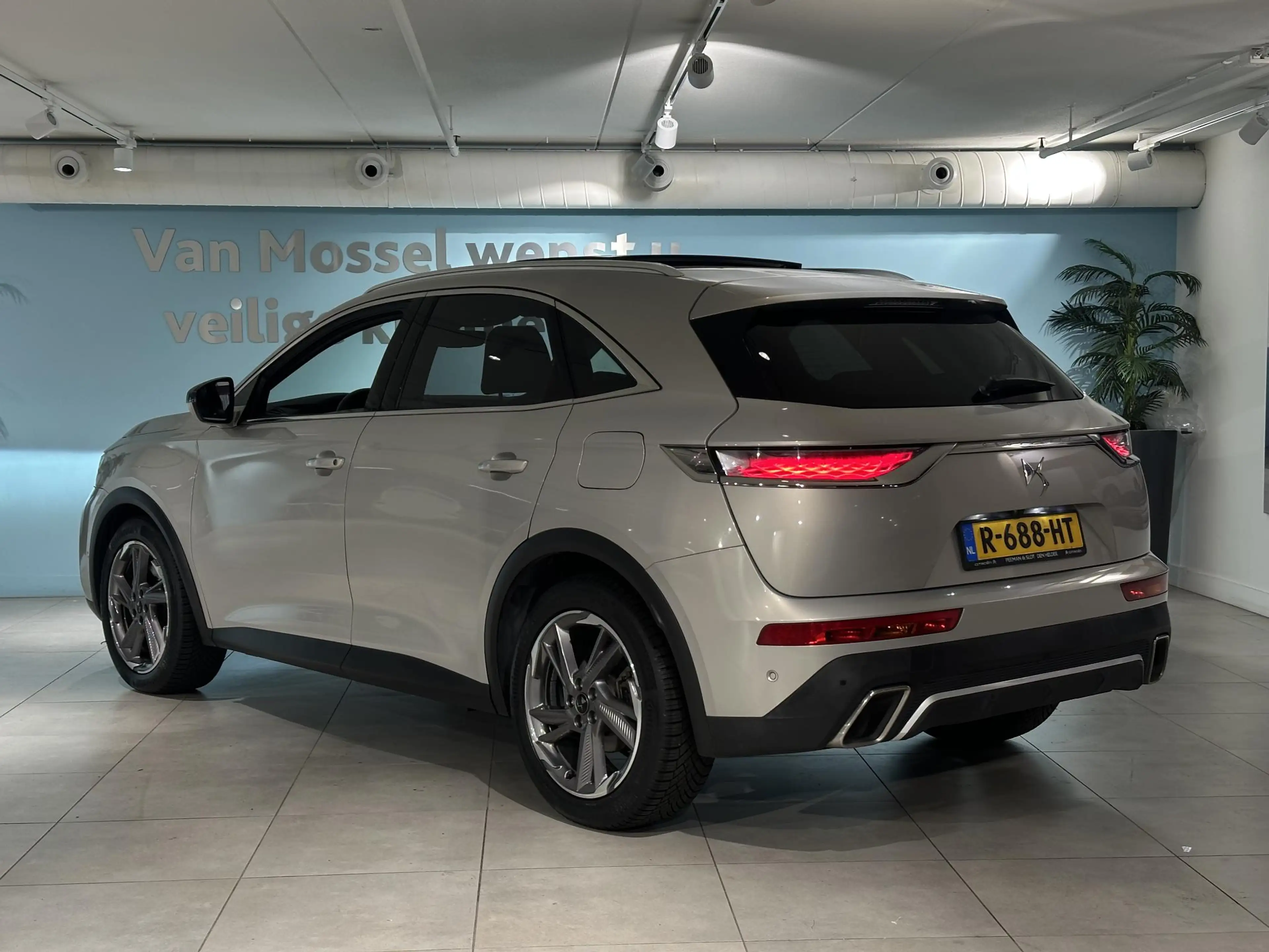 DS Automobiles DS 7 E-Tense 300 4x4 Opéra — photo 5