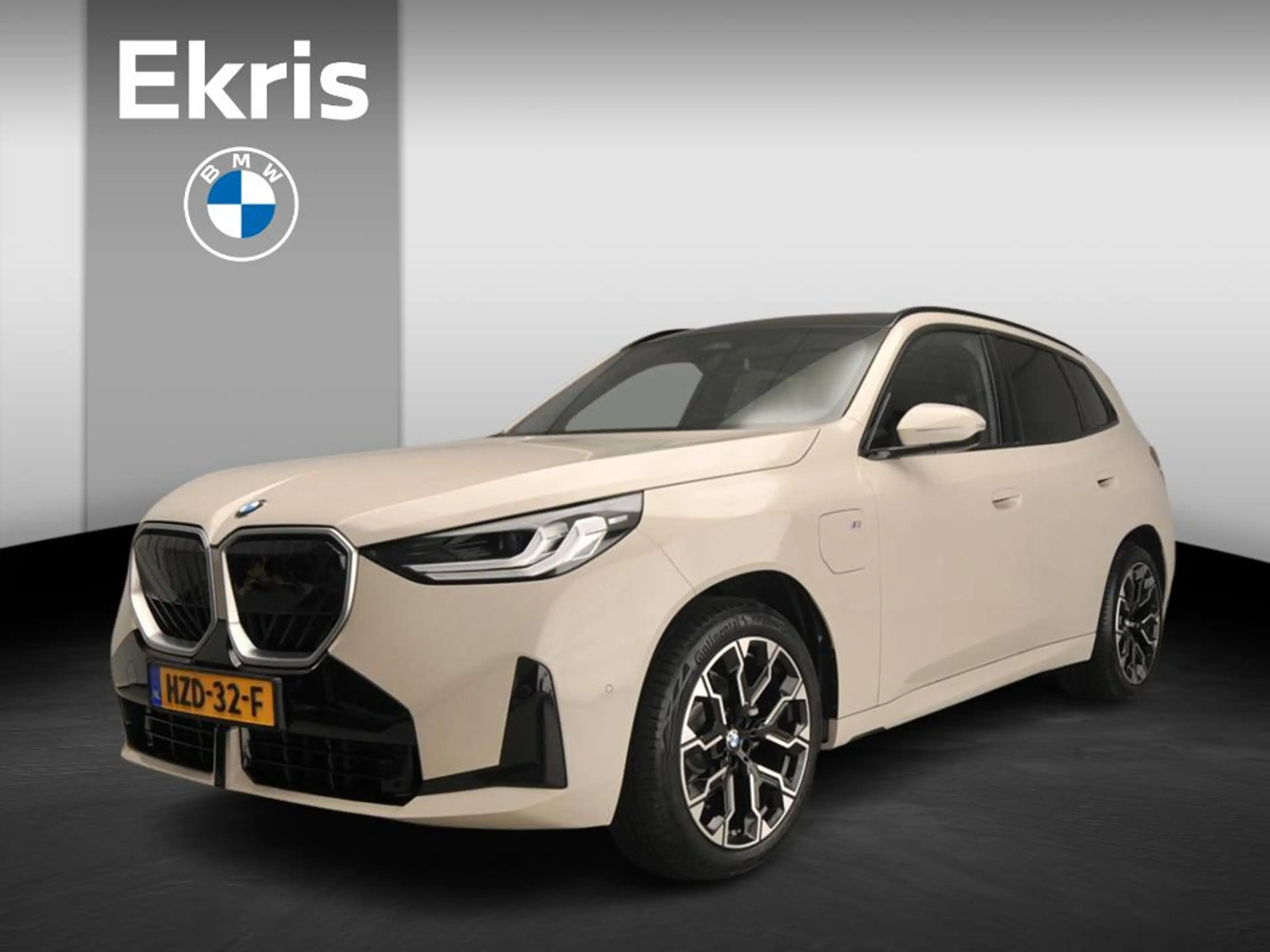 BMW X3 30e xDrive | M-Sportpakket | LED | Leder | Navigat