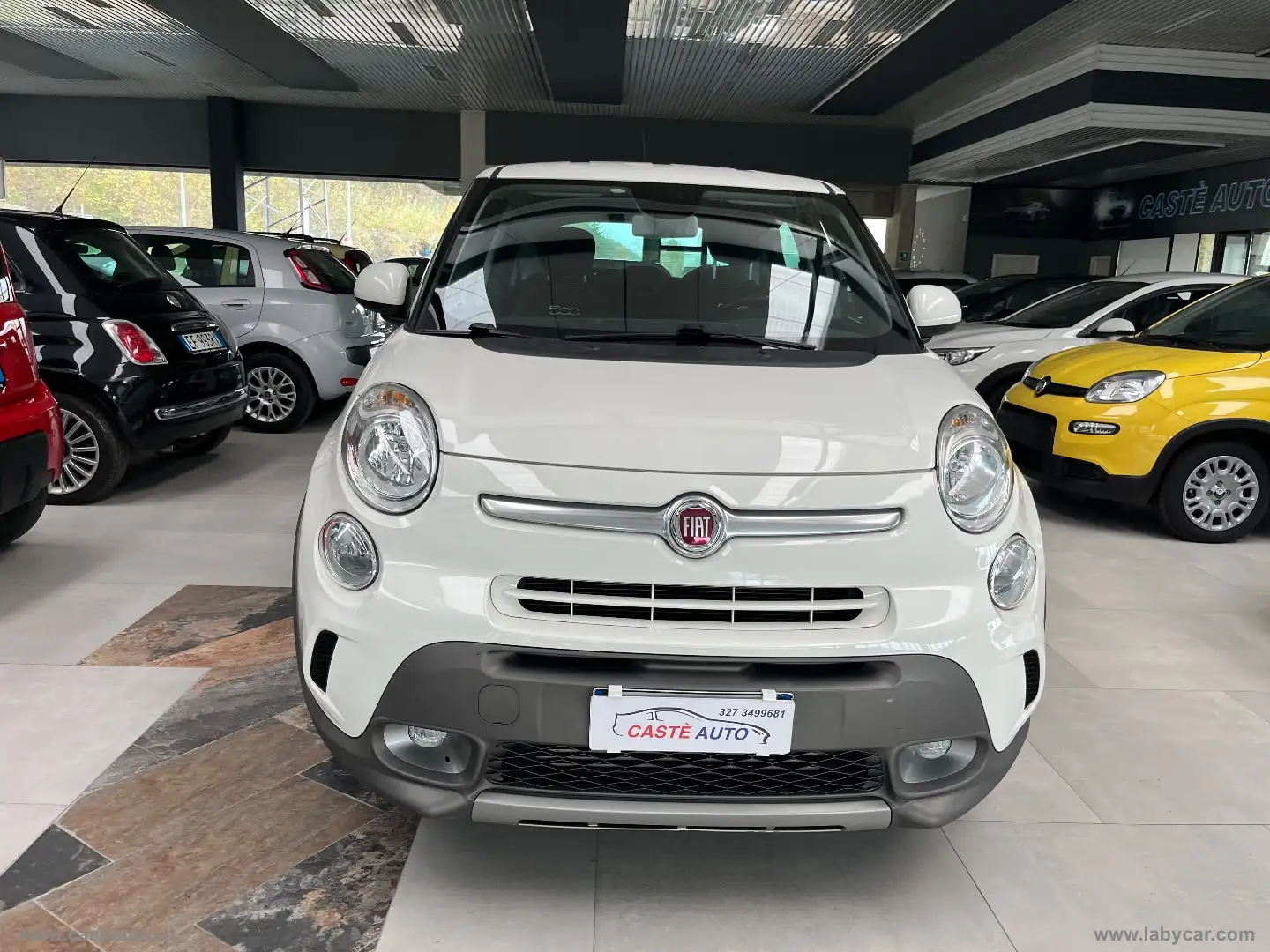 Fiat 500L 1.6 MJT 120 CV Trekking Bianco - 2