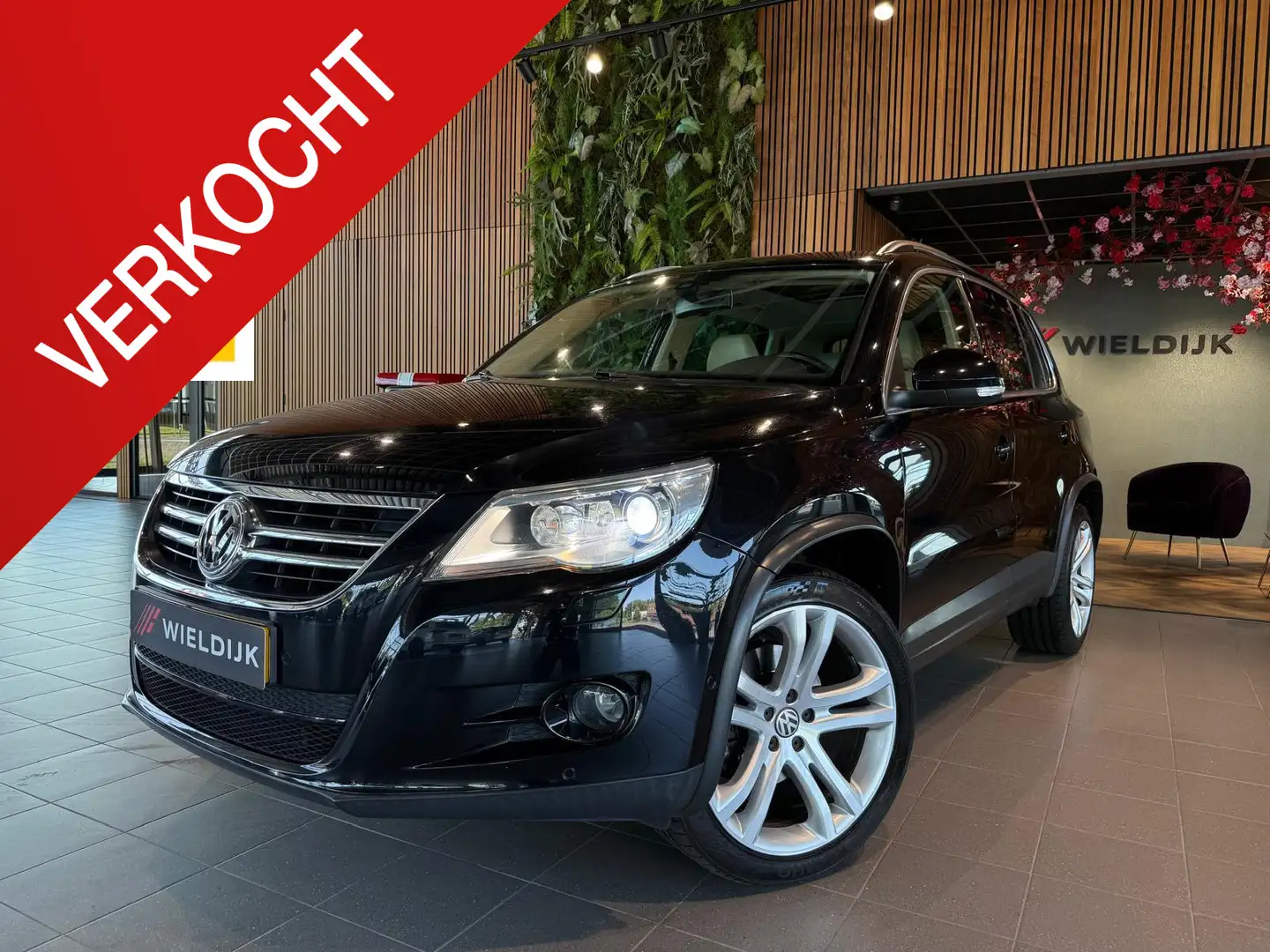 Volkswagen Tiguan 2.0 TSI Sport&Style 4Motion Panorama schuif trekha Noir - 1