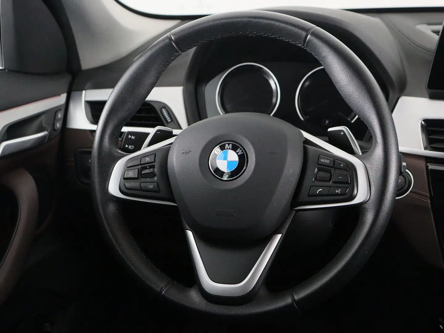 BMW X1 xDrive25i Sport Line High Executive Blanc - 2