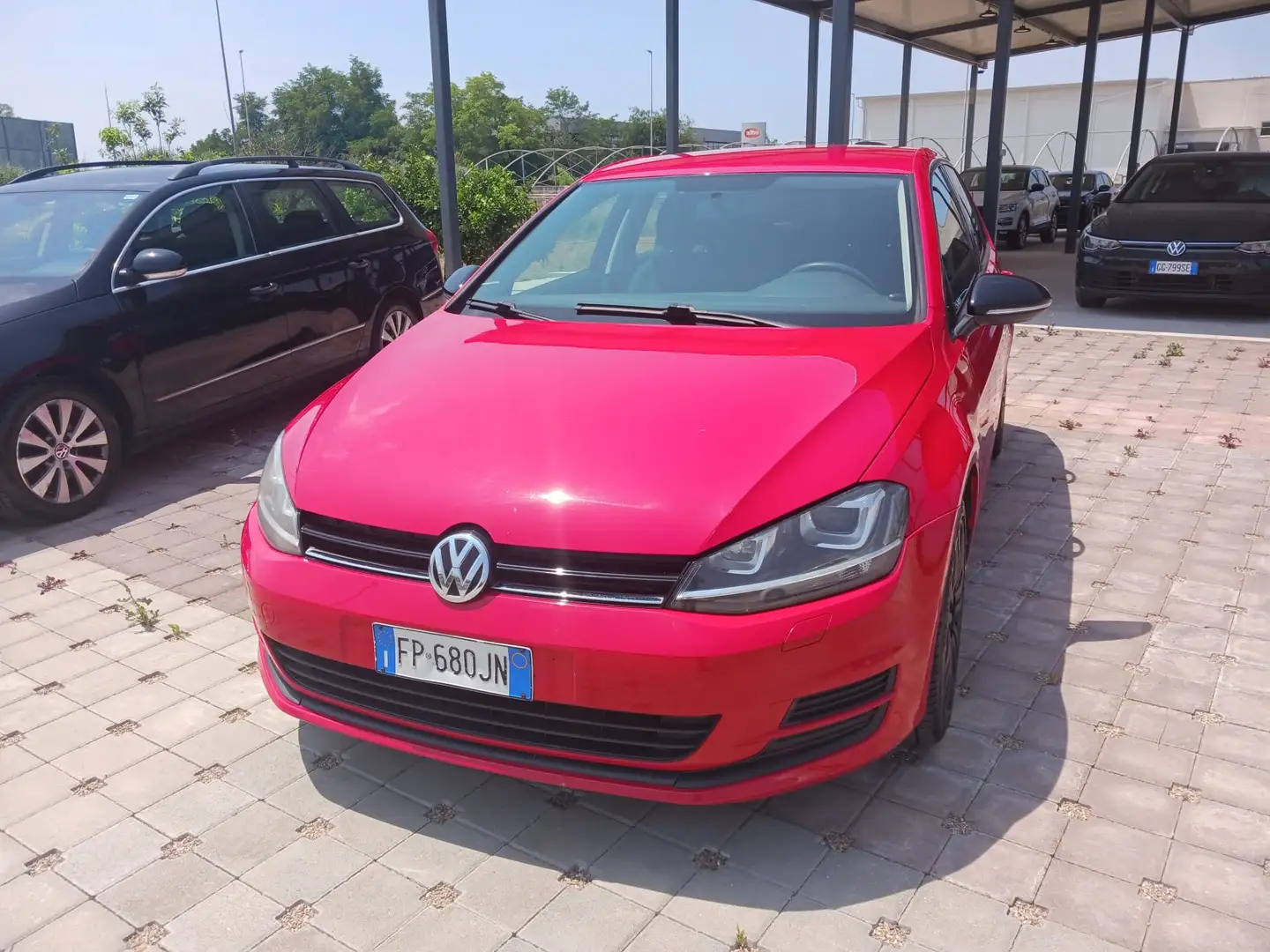 Volkswagen Golf 5p 1.6 tdi Trendline Rosso - 1